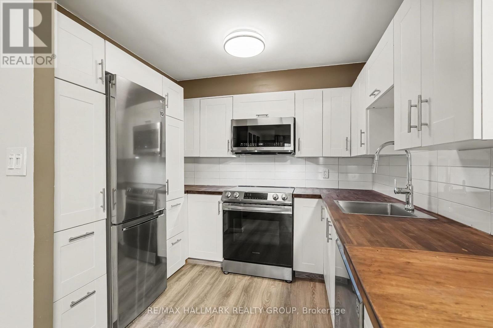 403 - 475 Laurier Avenue W Property Photo 14
