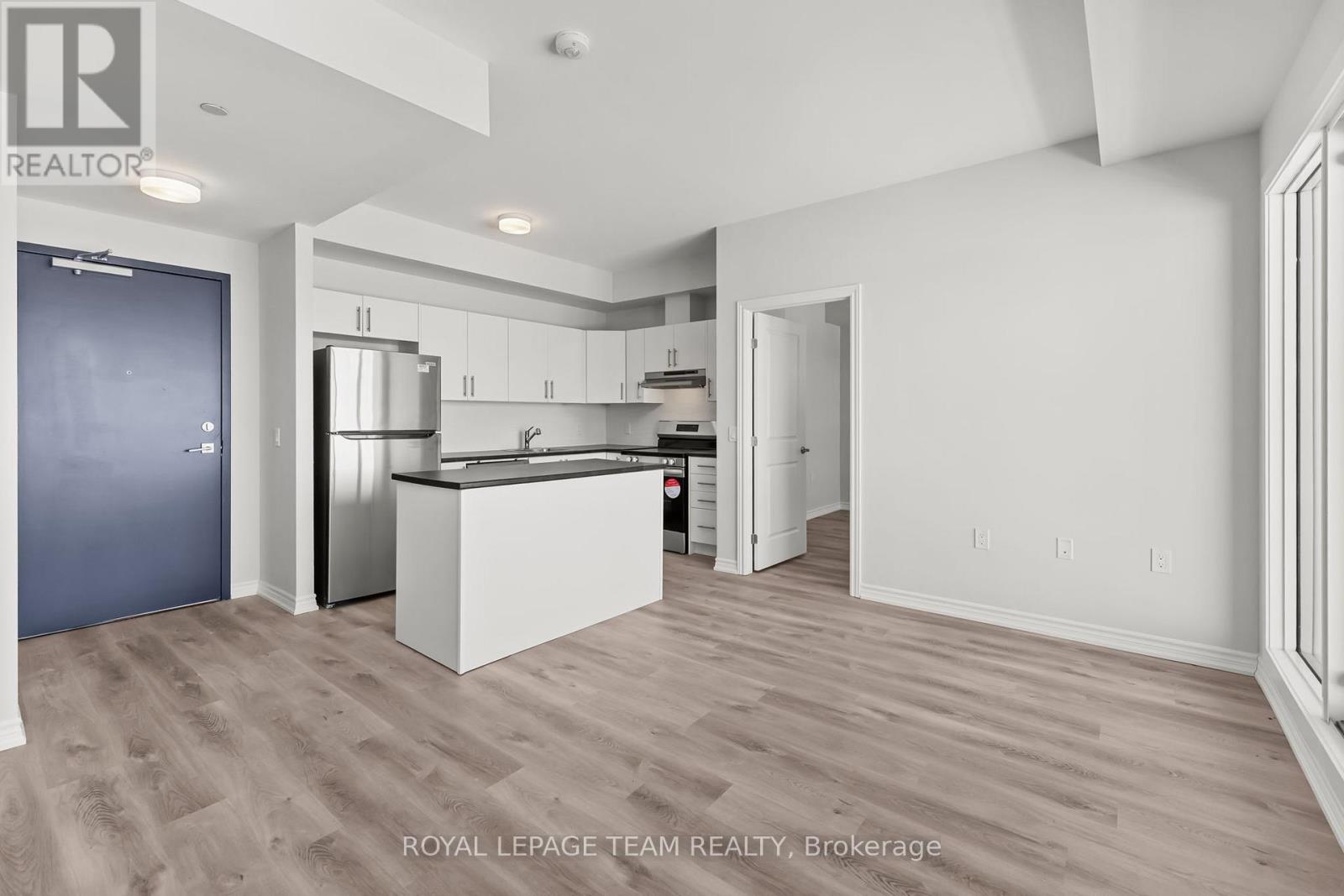601 - 397 Codds Road Property Photo 3