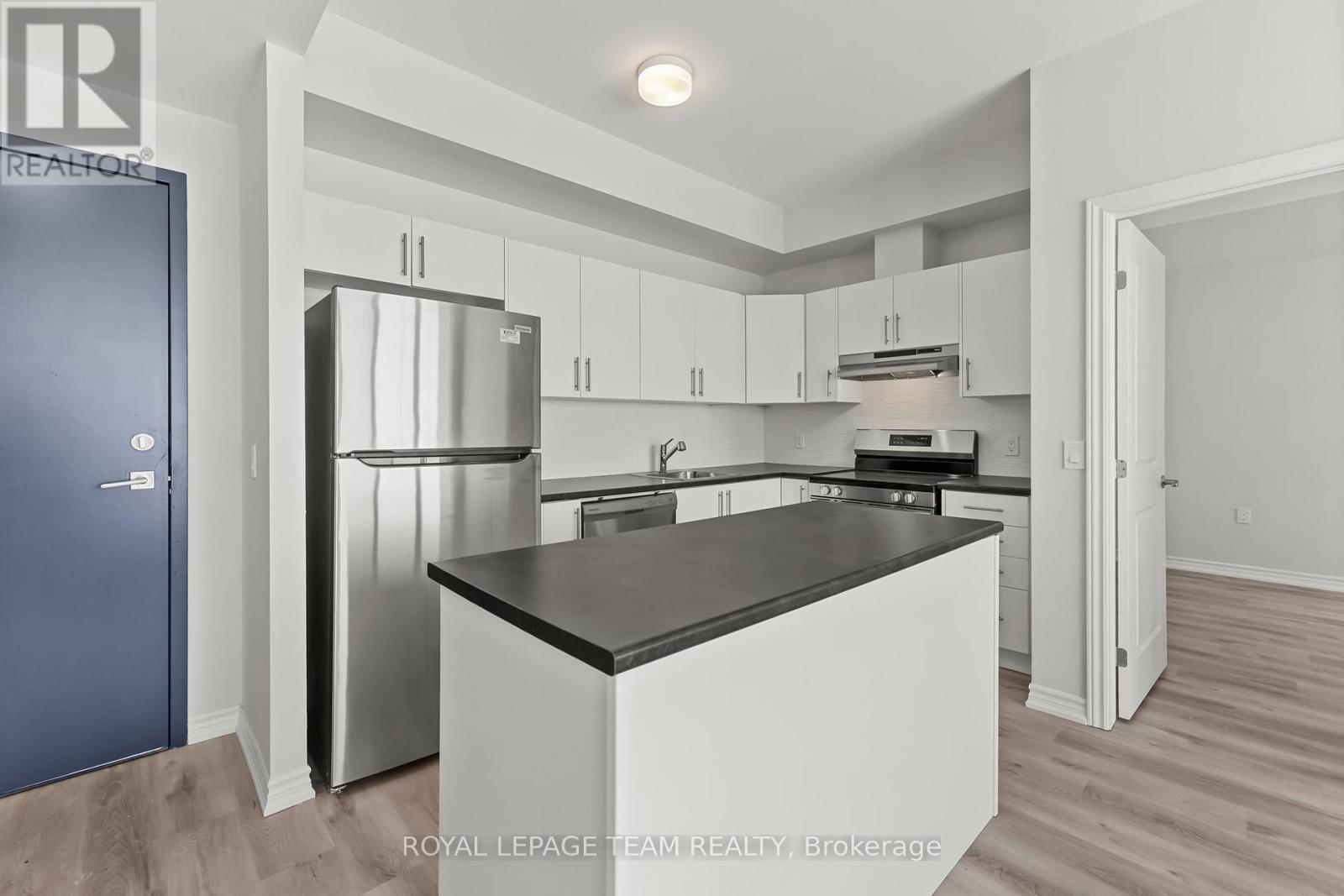 601 - 397 Codds Road Property Photo 7