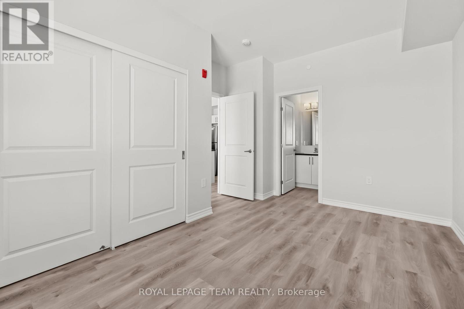 601 - 397 Codds Road Property Photo 9