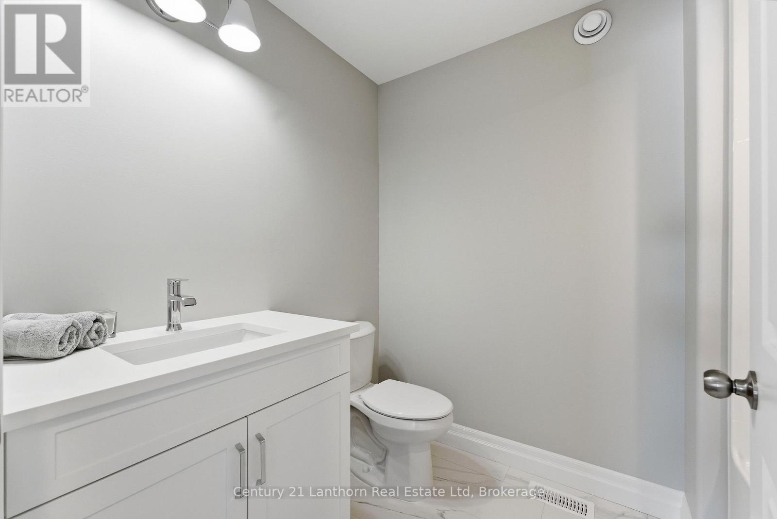 1848 County Road 7 Property Photo 14