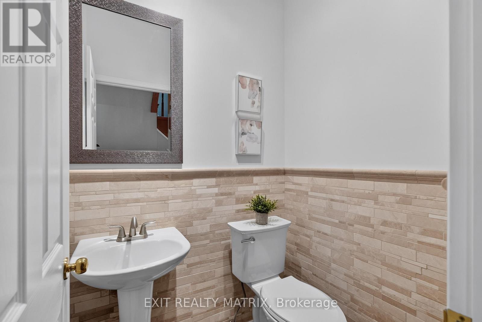 1775 Veena Way Property Photo 17