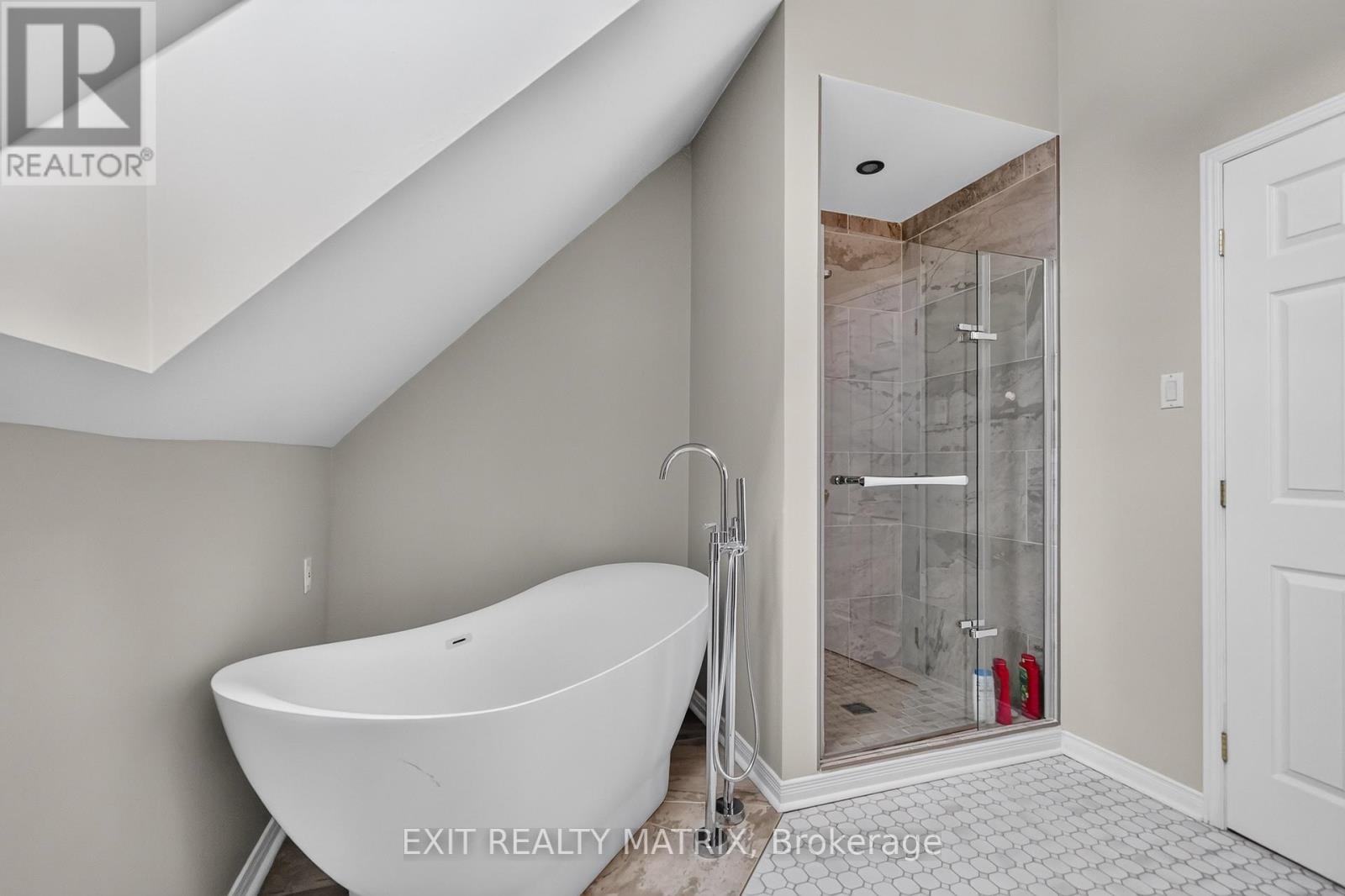 1775 Veena Way Property Photo 21