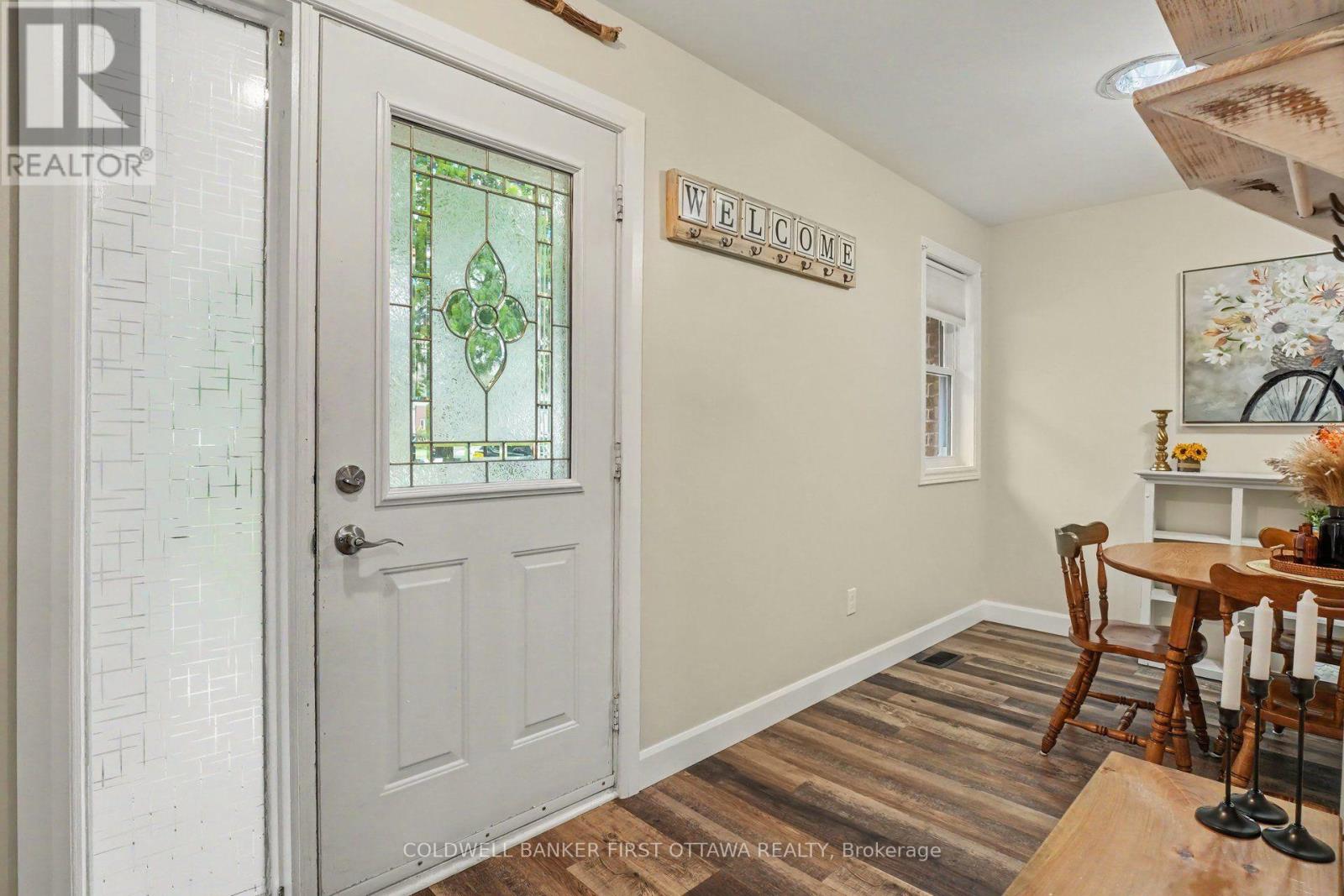 6 Bathurst Road Property Photo 5