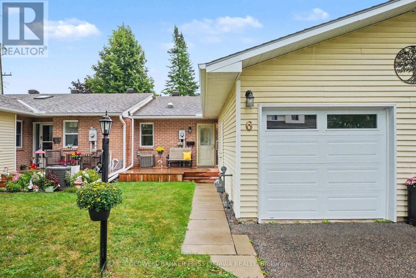 6 Bathurst Road Property Photo 31