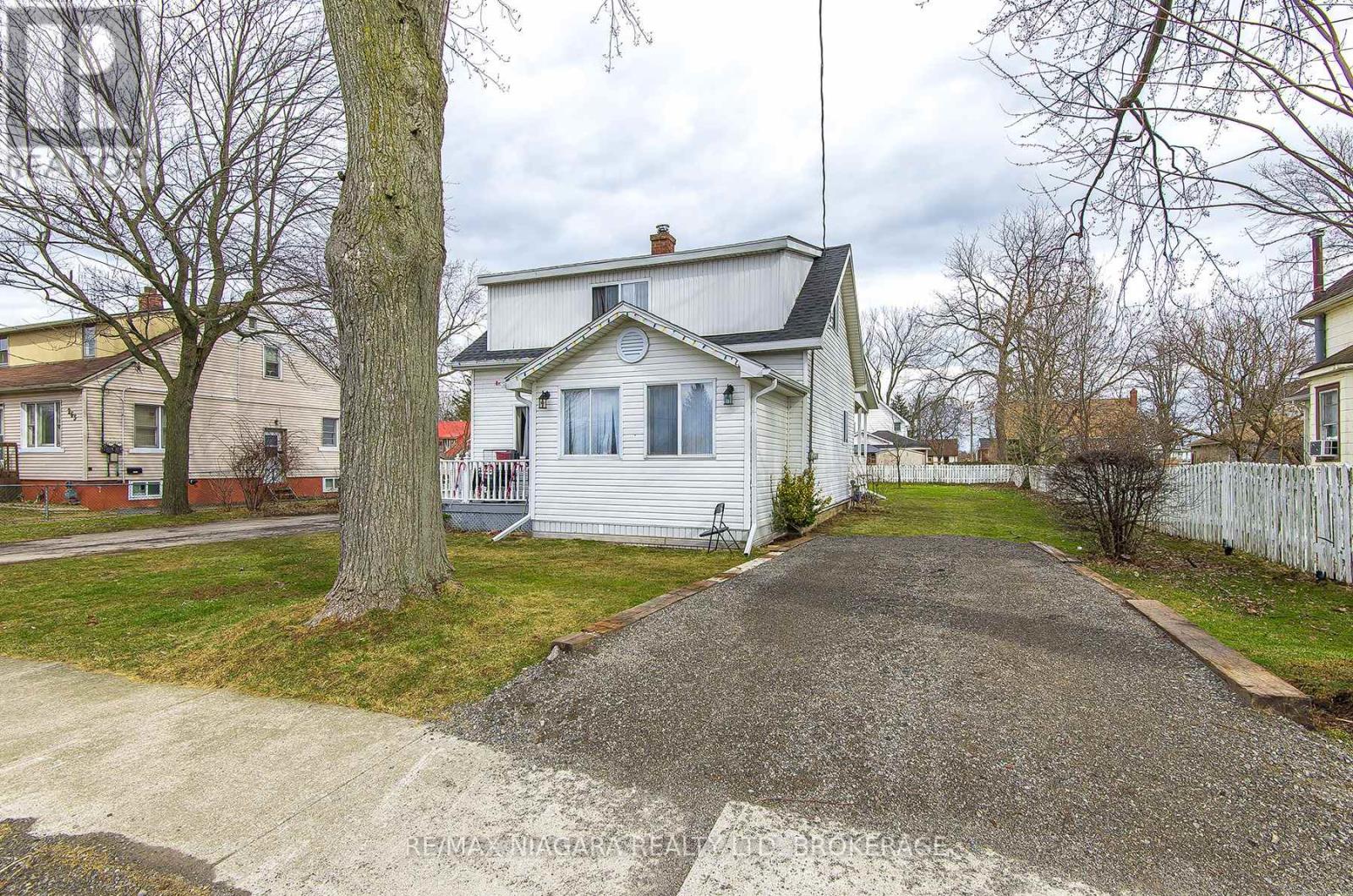 255 Mellanby Avenue Property Photo 2
