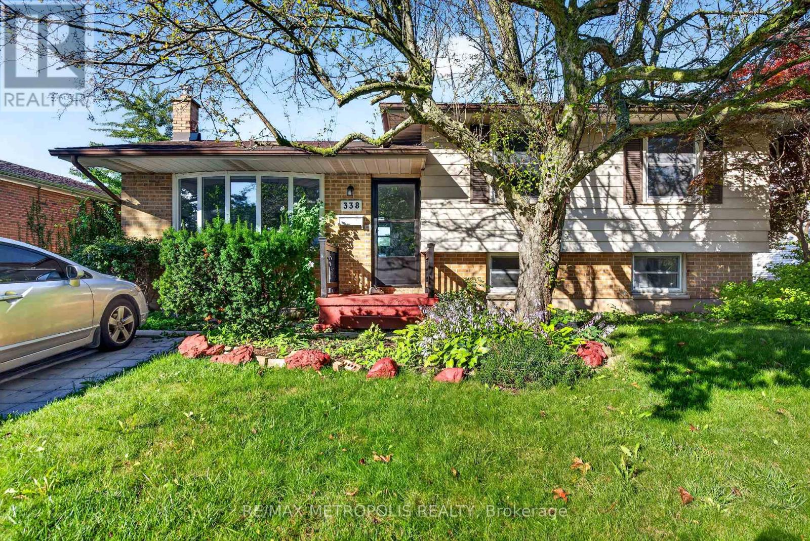 338 MILLBANK DRIVE