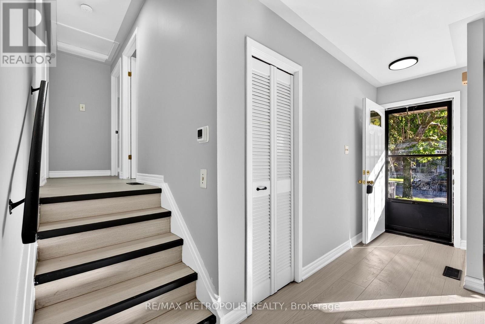 338 Millbank Drive Property Photo 20