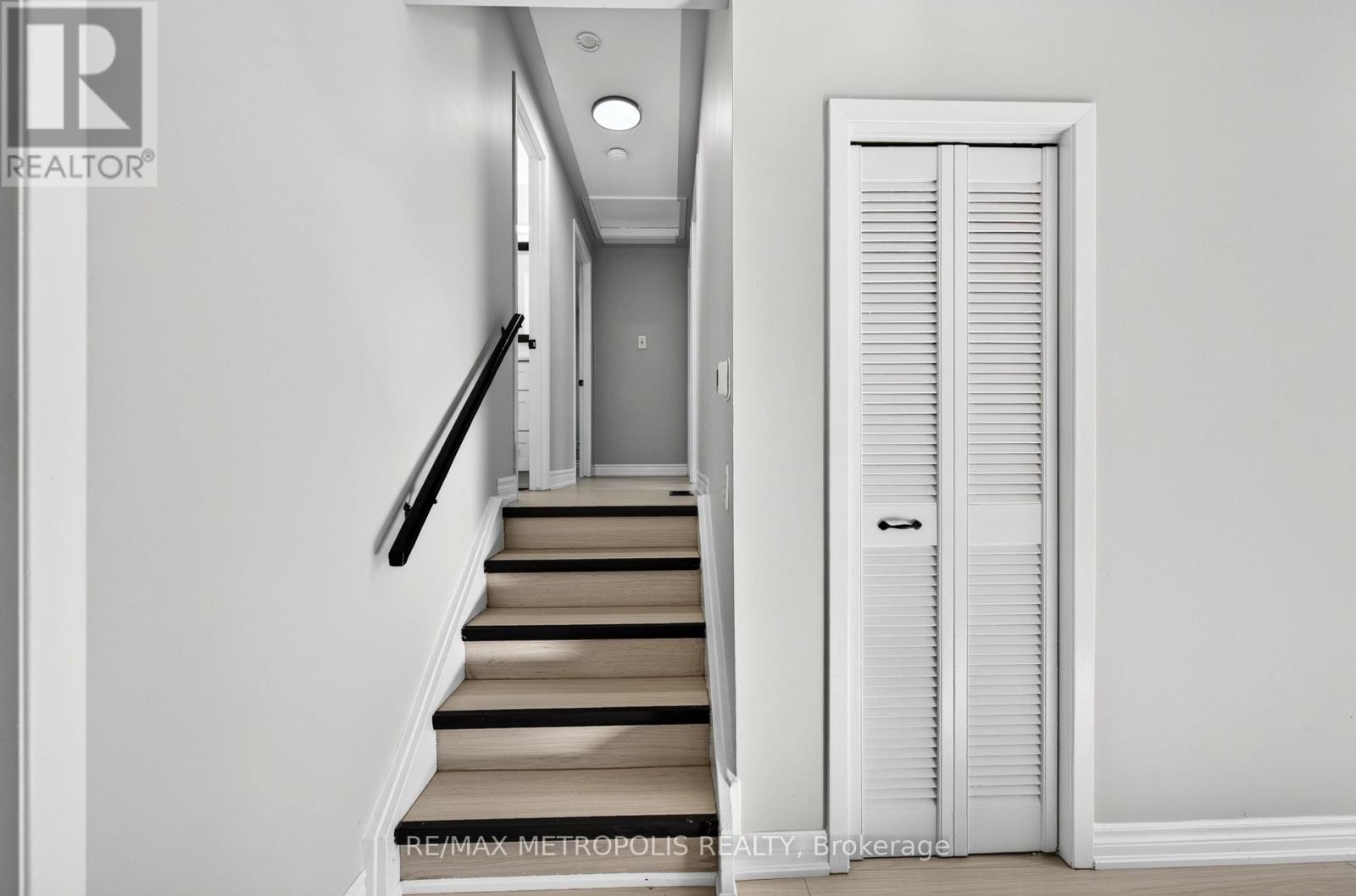 338 Millbank Drive Property Photo 21