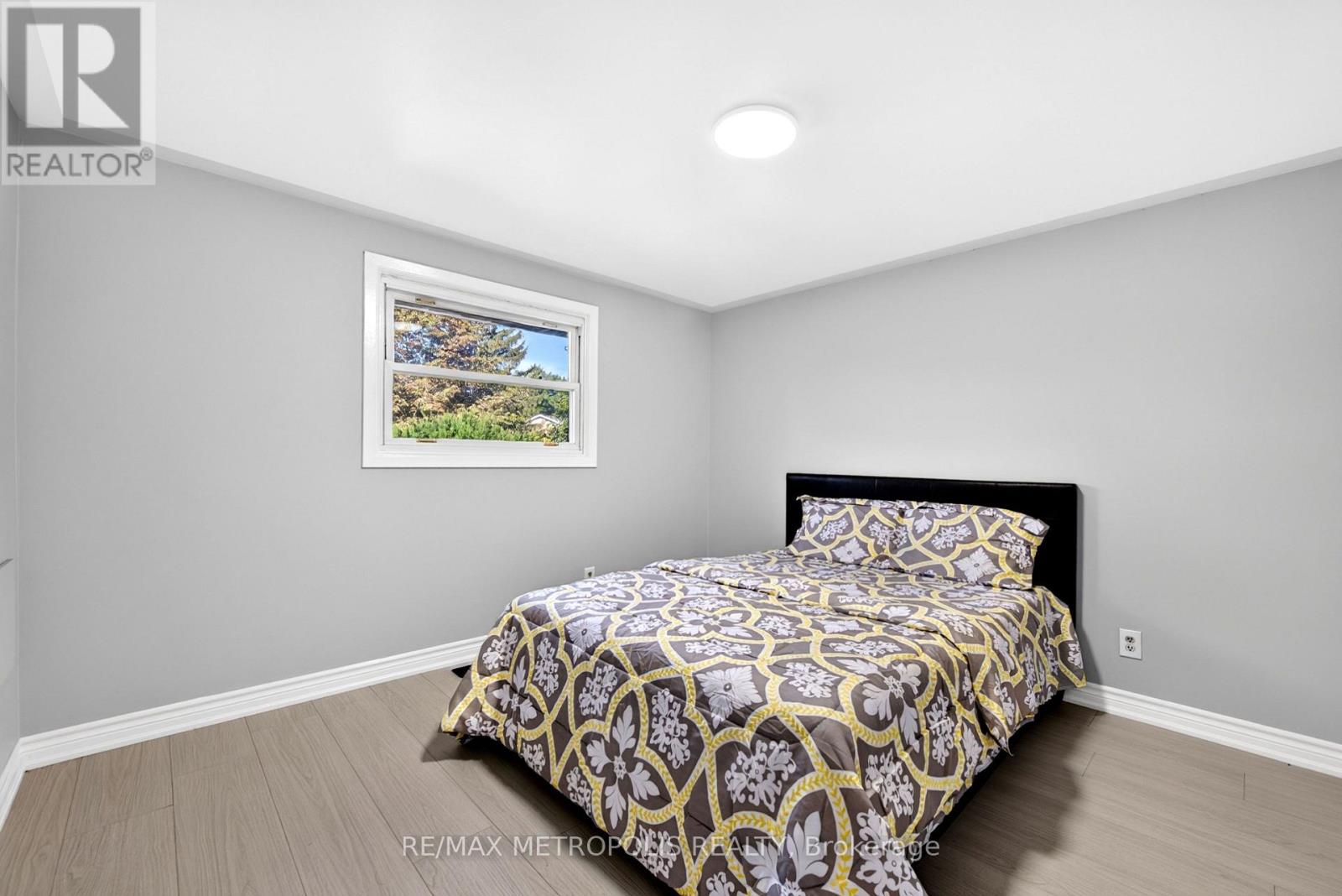 338 Millbank Drive Property Photo 24