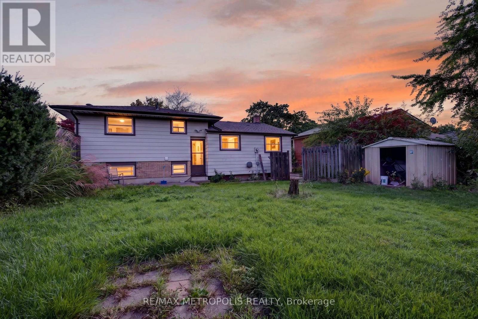 338 Millbank Drive Property Photo 41