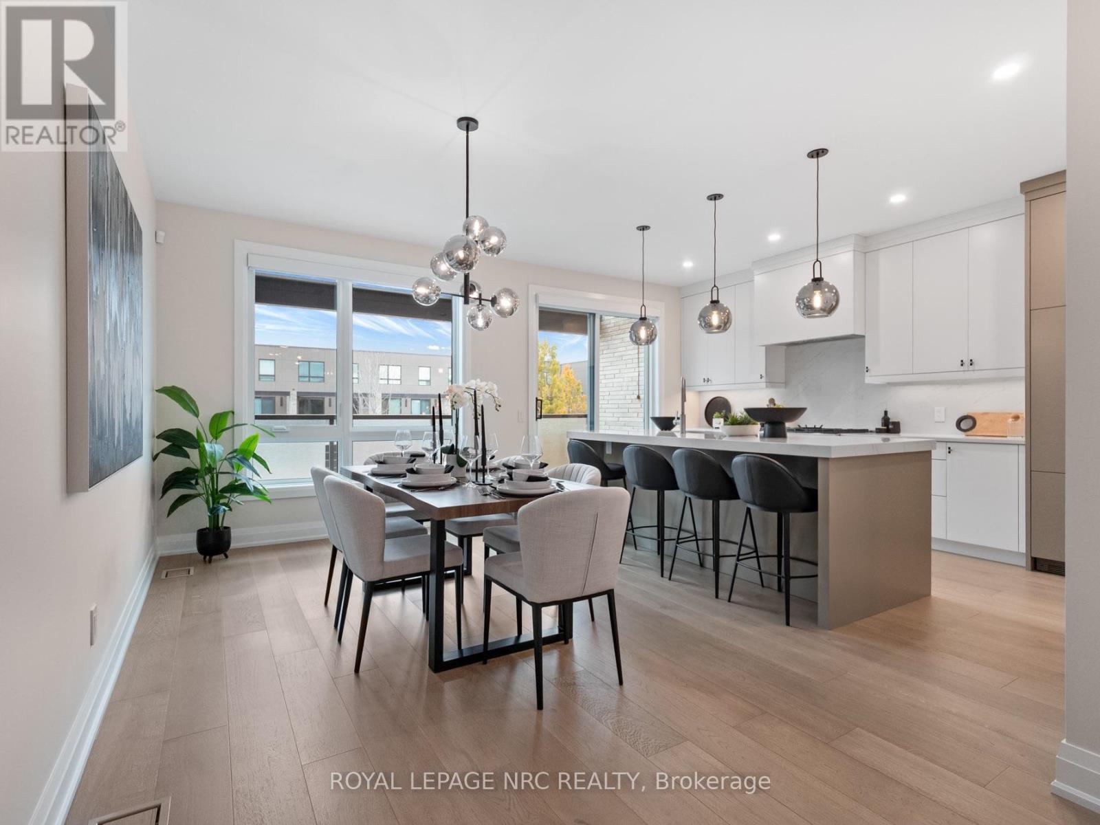 100 Moody Street Property Photo 12