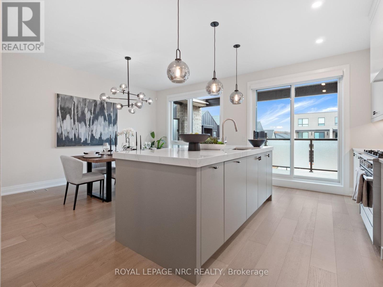 100 Moody Street Property Photo 17