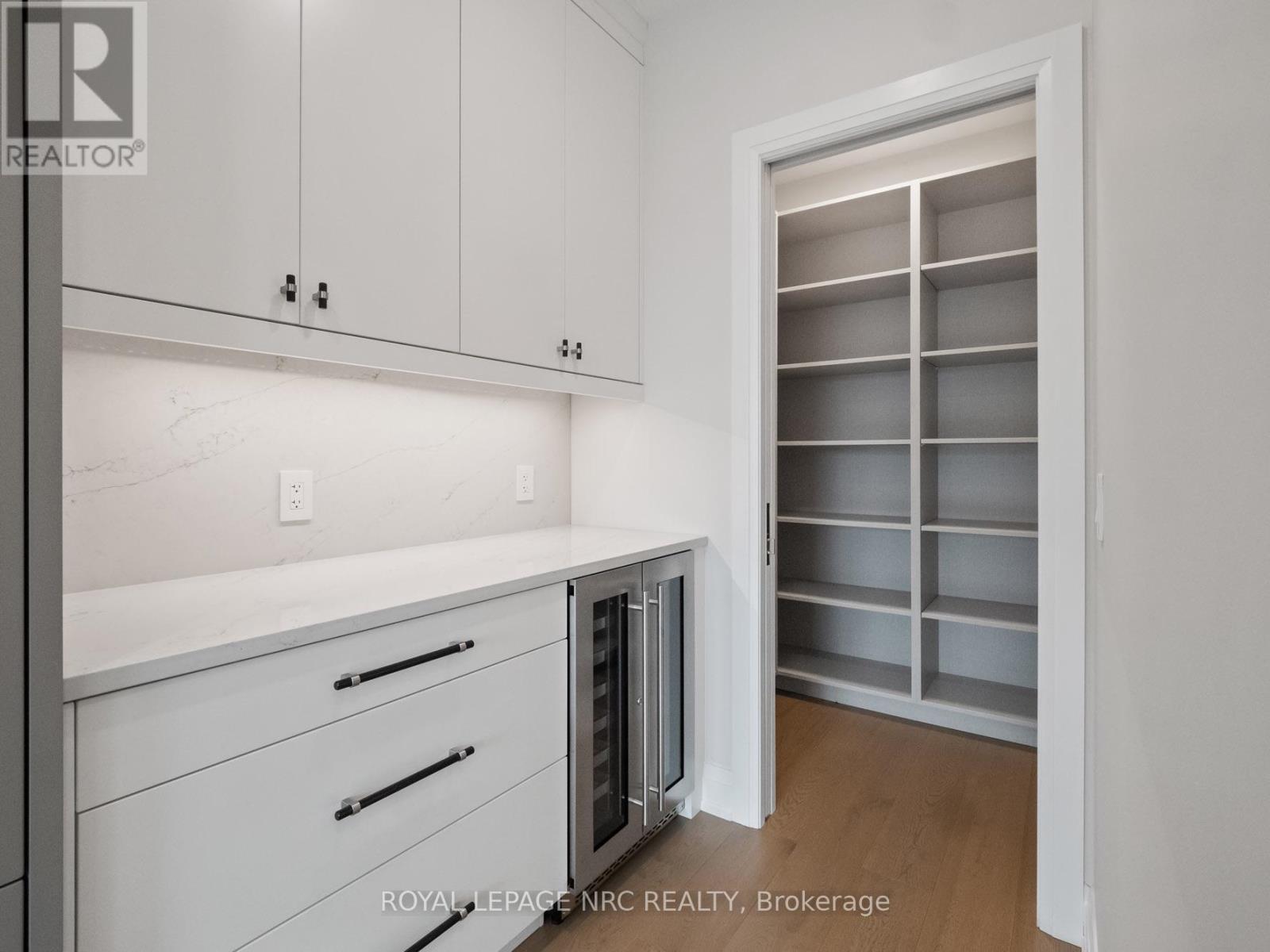 100 Moody Street Property Photo 26