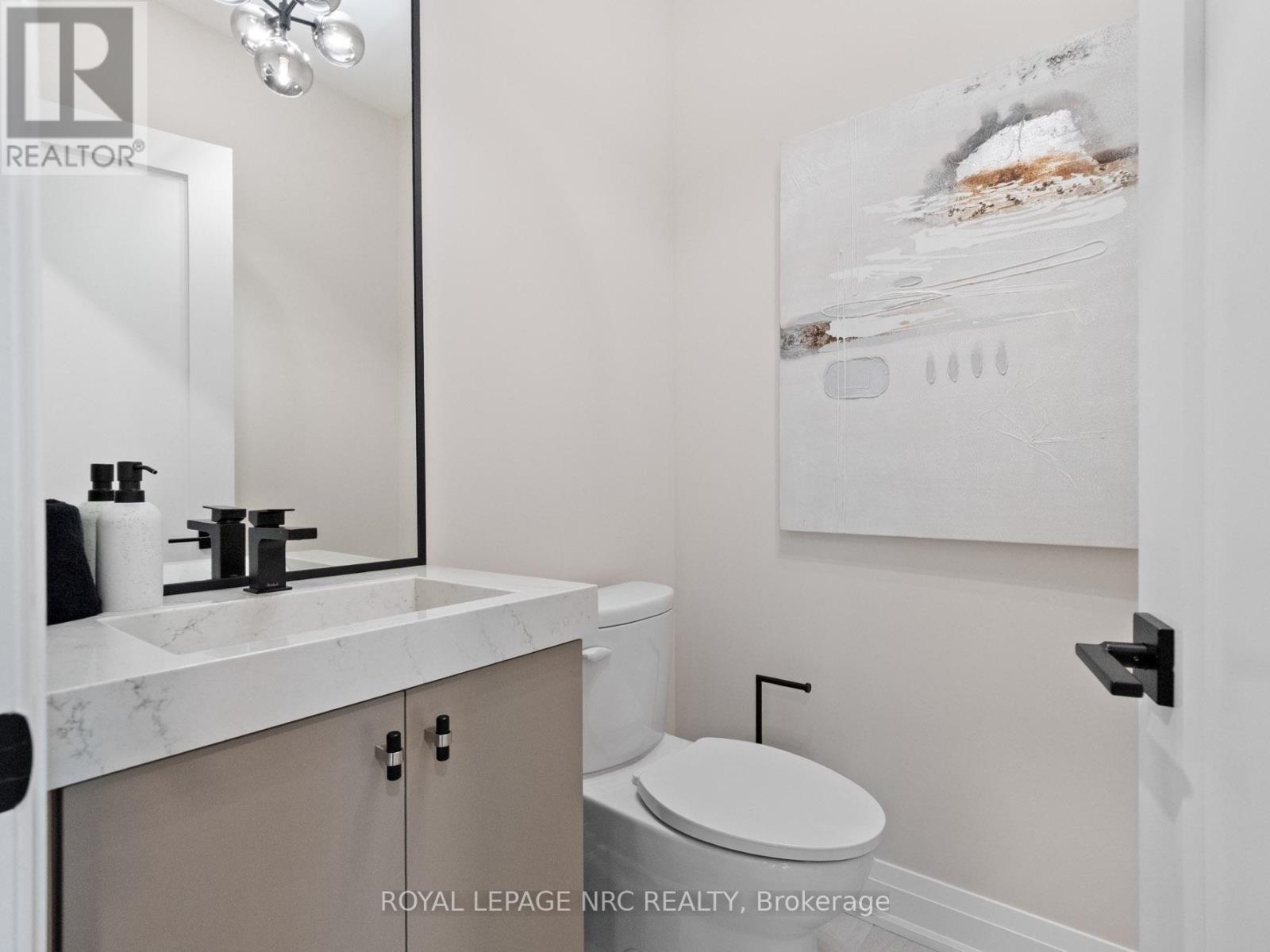 100 Moody Street Property Photo 27