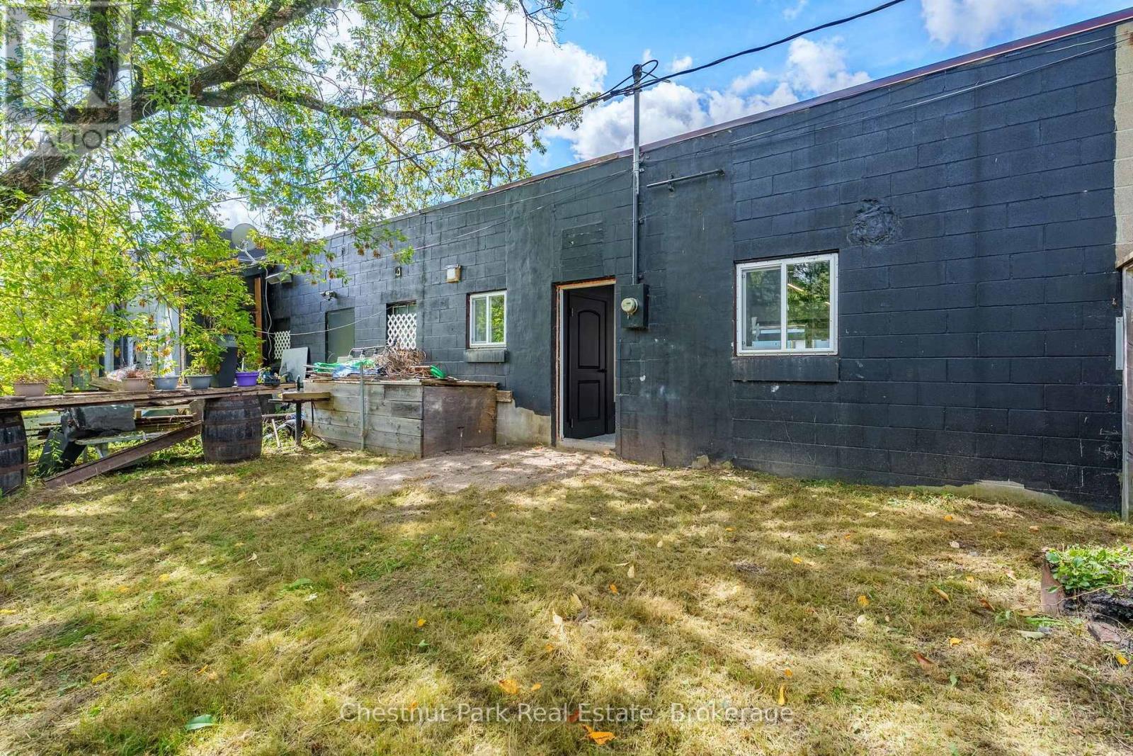 318 Ontario Street Property Photo 18
