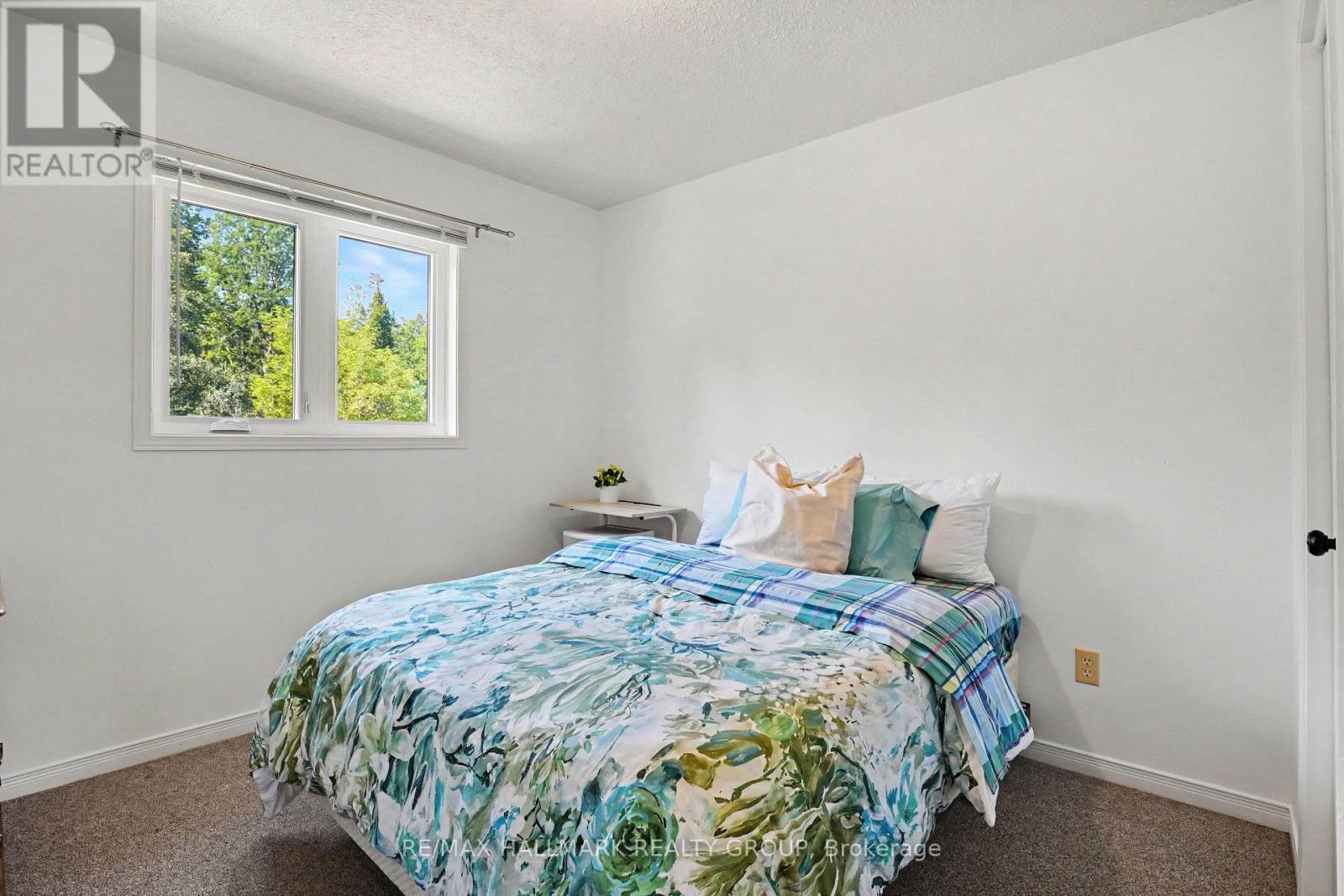 24 Garden Avenue Property Photo 19