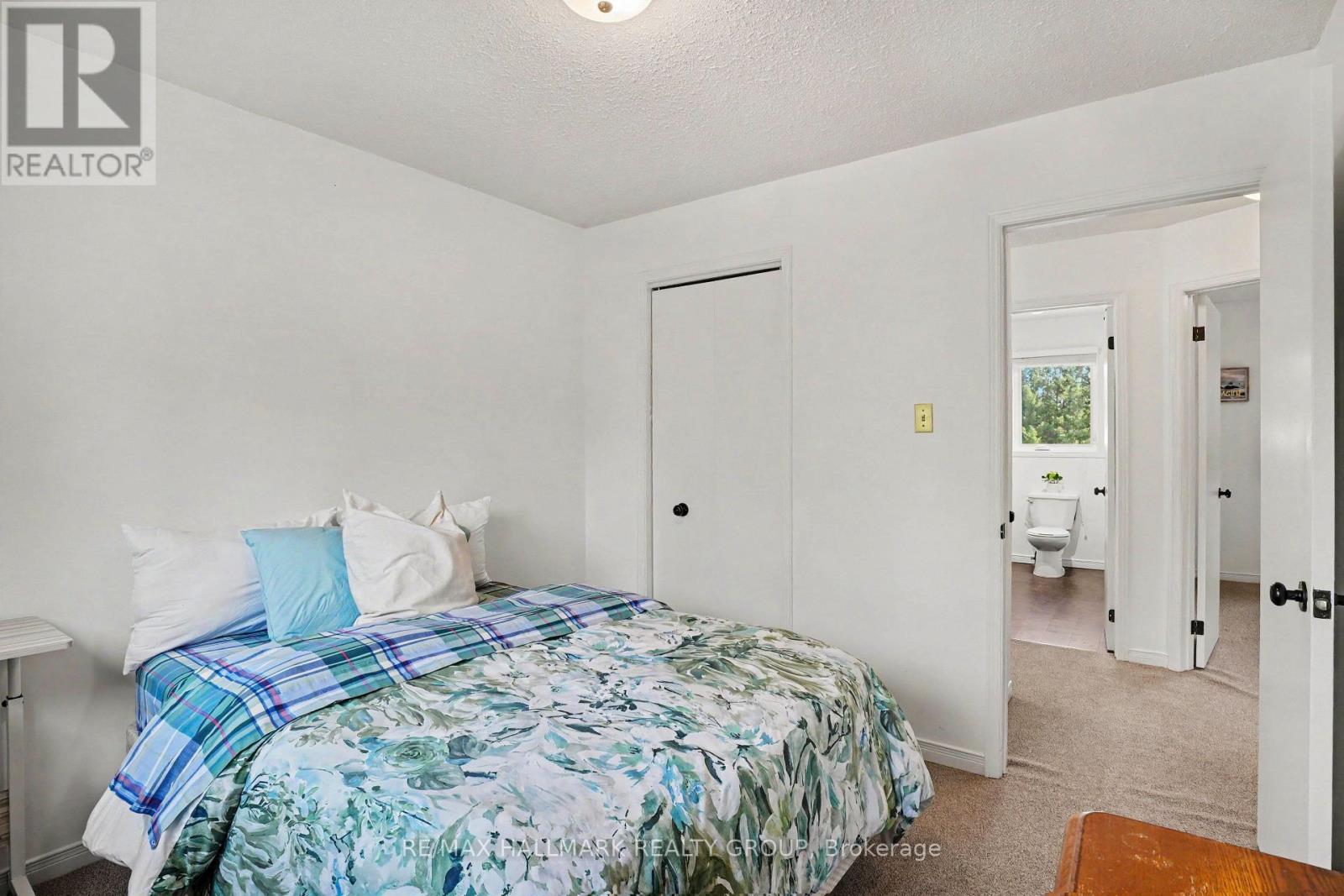 24 Garden Avenue Property Photo 20