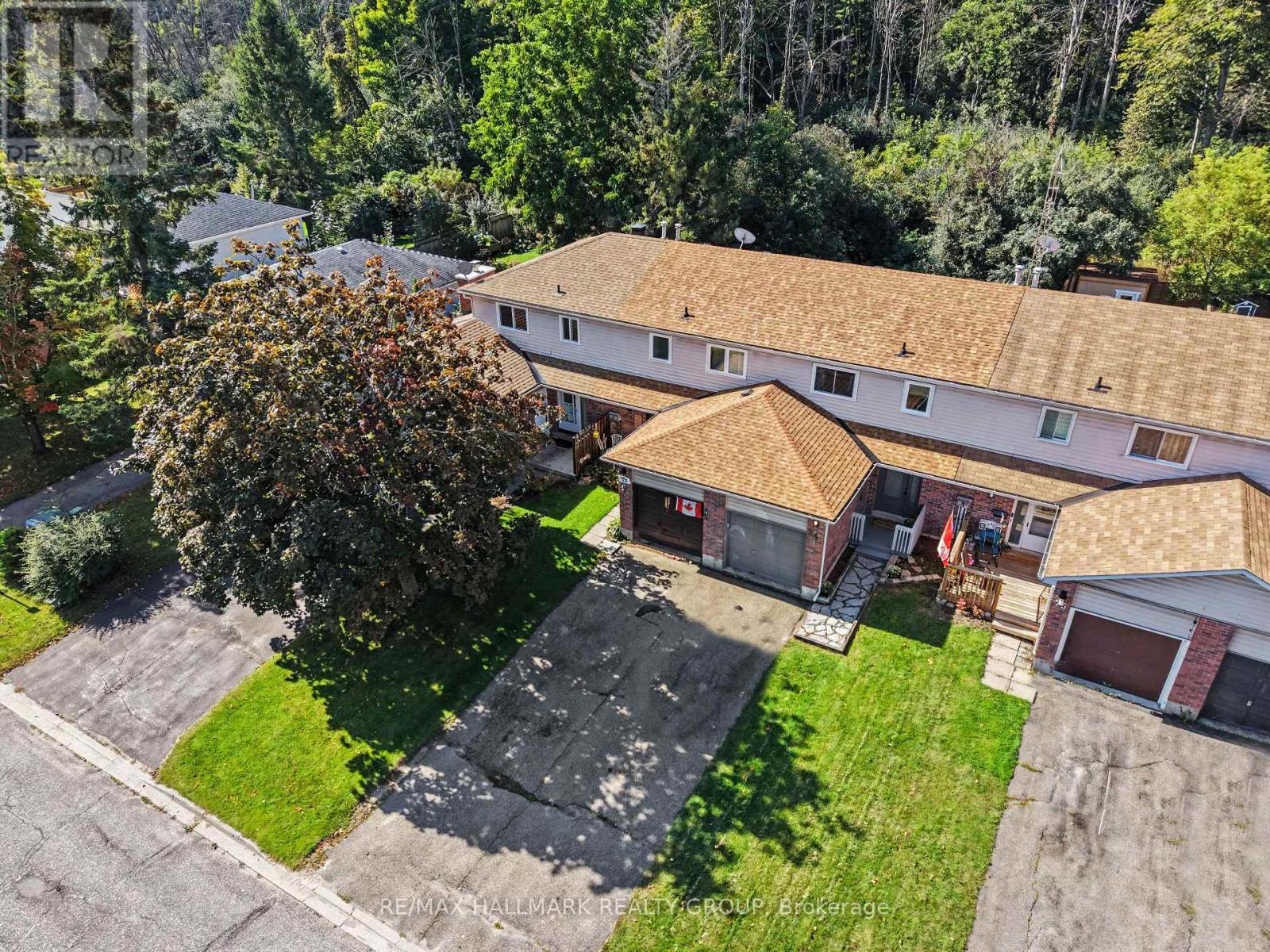24 Garden Avenue Property Photo 31