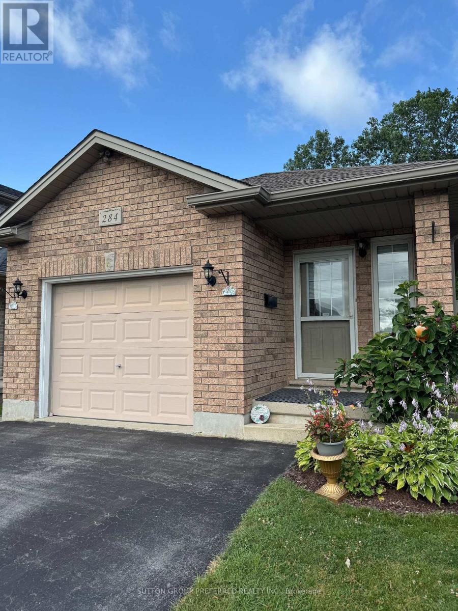 284 Exmouth Circle Property Photo 1