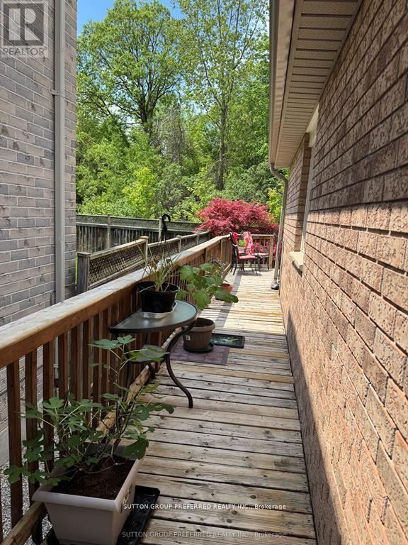 284 Exmouth Circle Property Photo 7