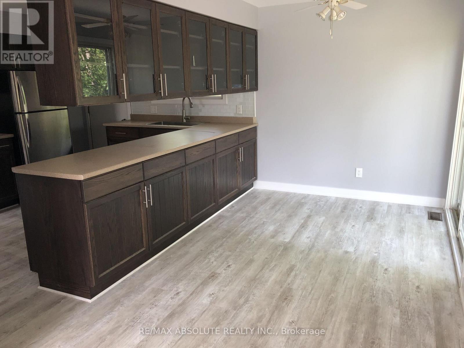 1112 Francis Street Property Photo 2