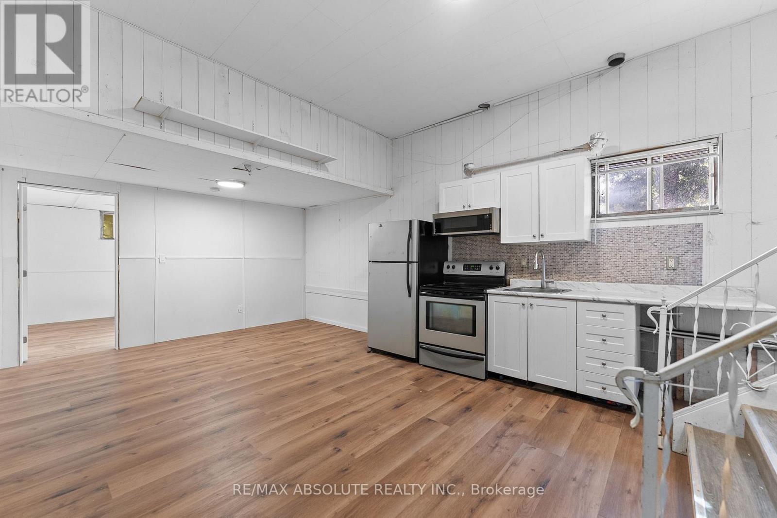 1112 Francis Street Property Photo 13