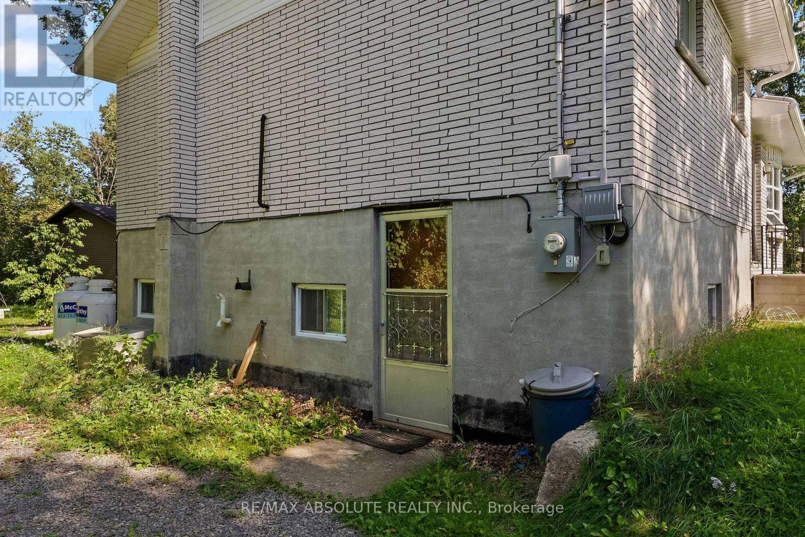 1112 Francis Street Property Photo 31