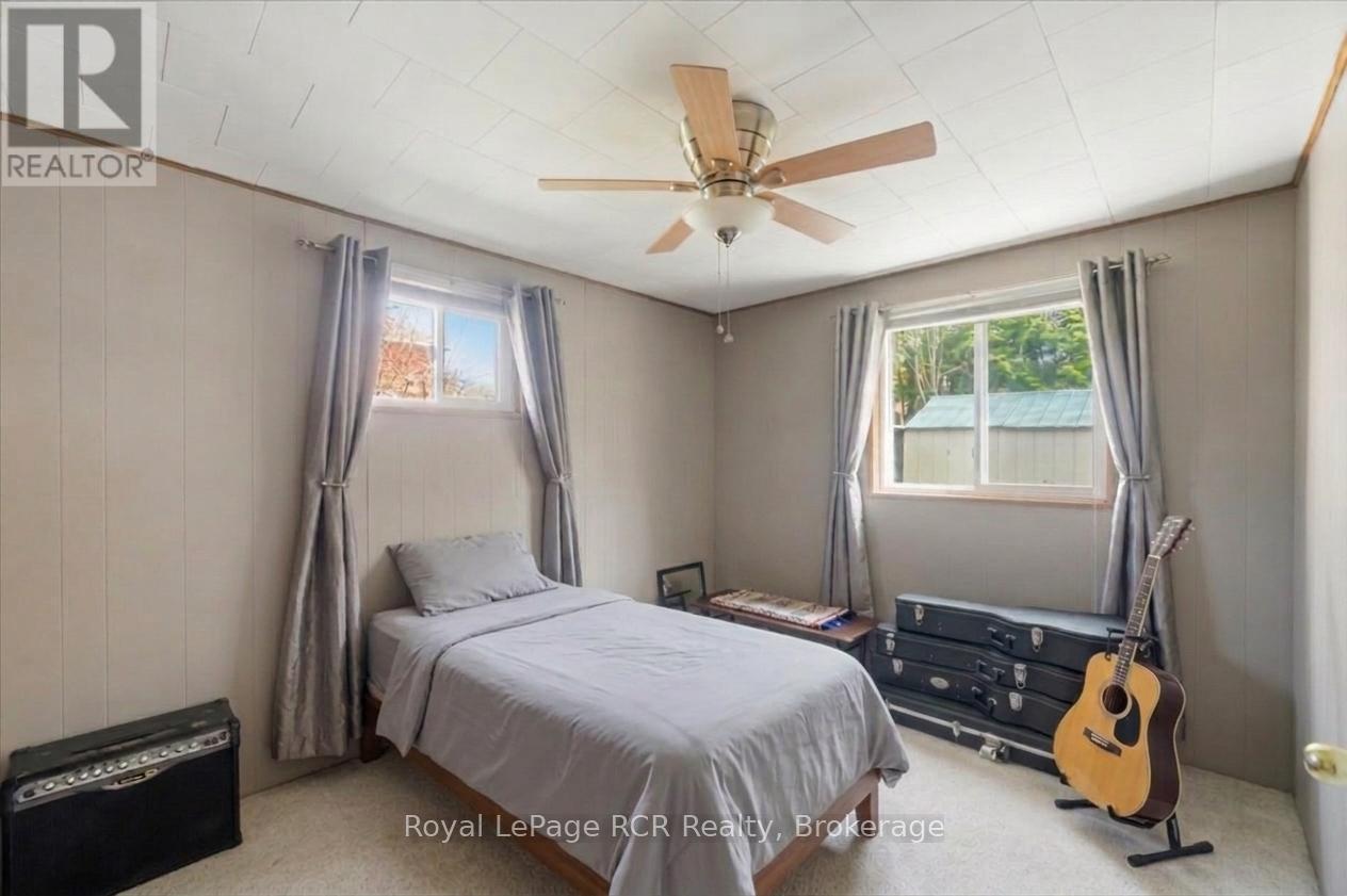 271 7th Street E Property Photo 28