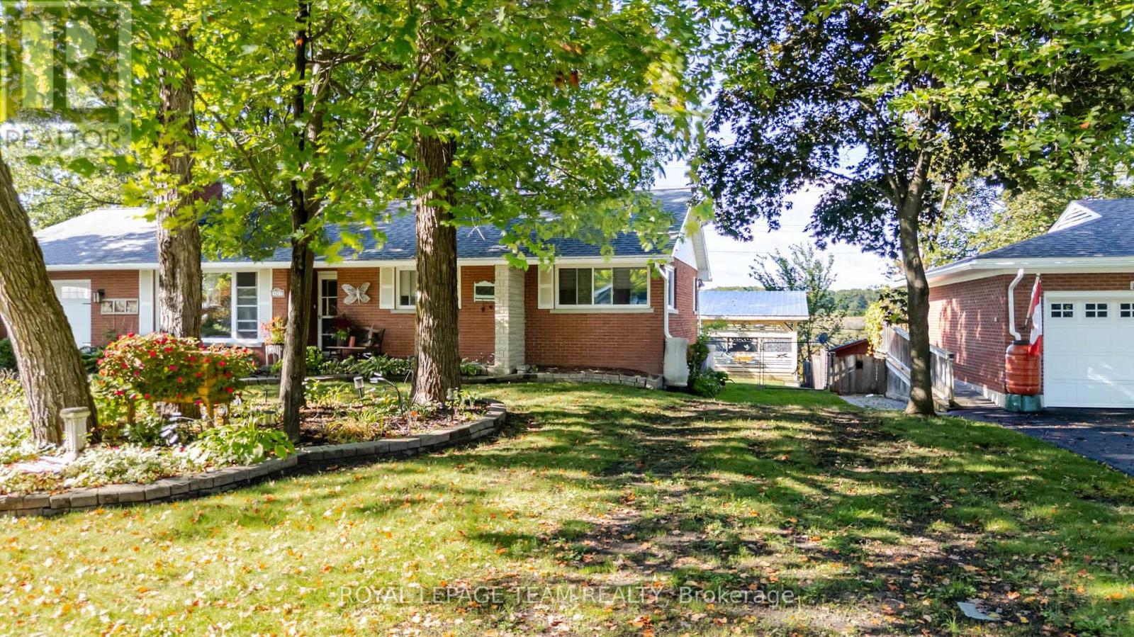 107 Peacock Crescent Property Photo 6
