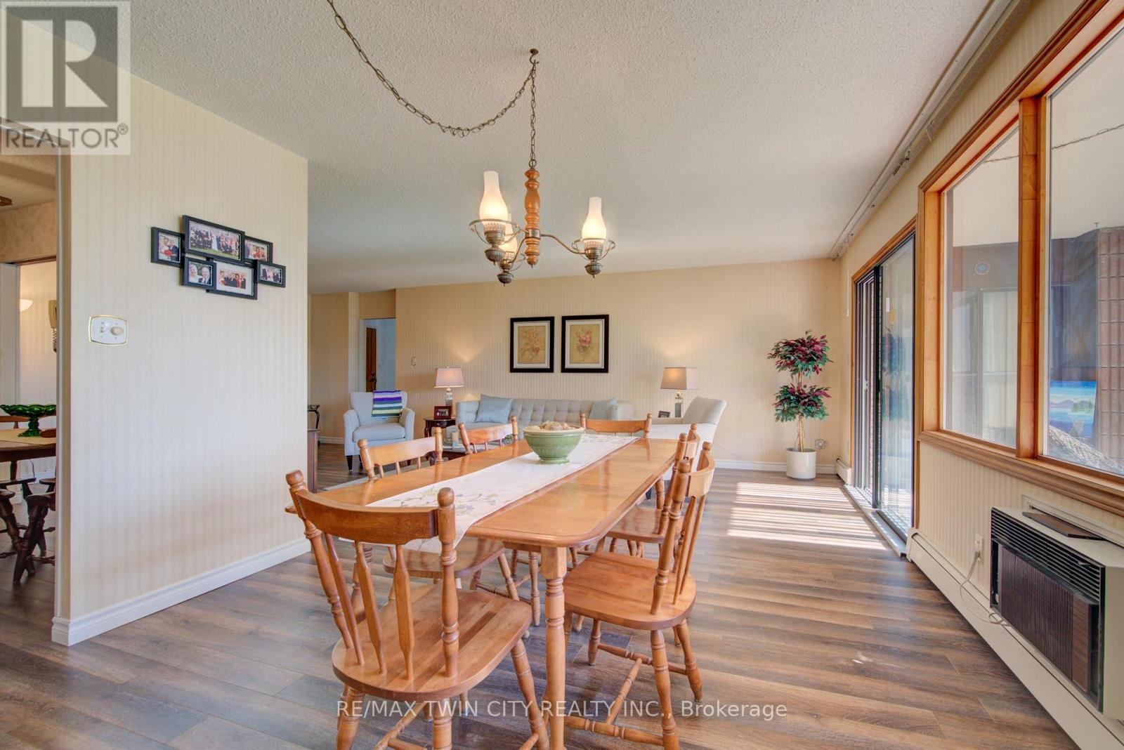 205 - 380 Champlain Boulevard Property Photo 15