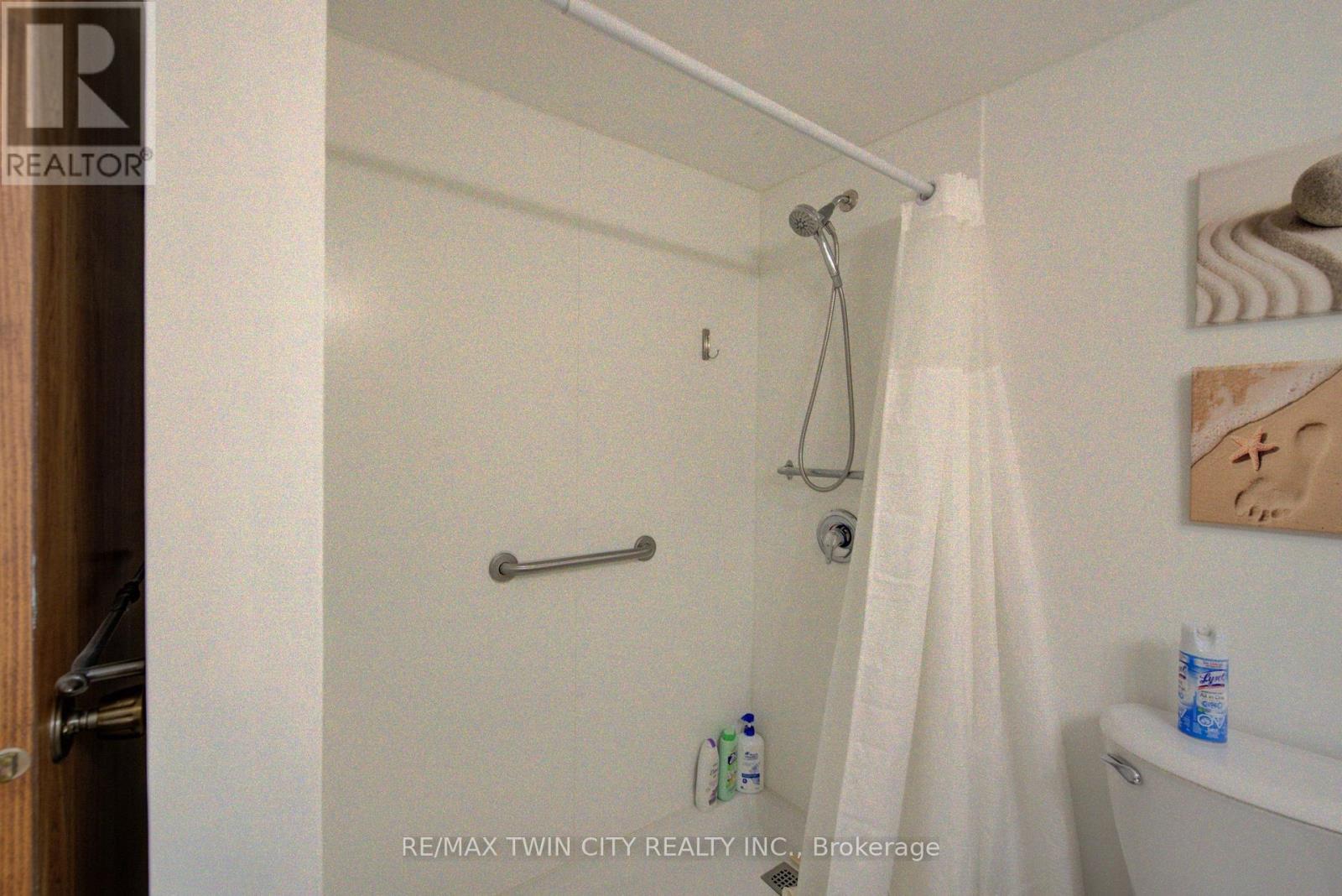 205 - 380 Champlain Boulevard Property Photo 22
