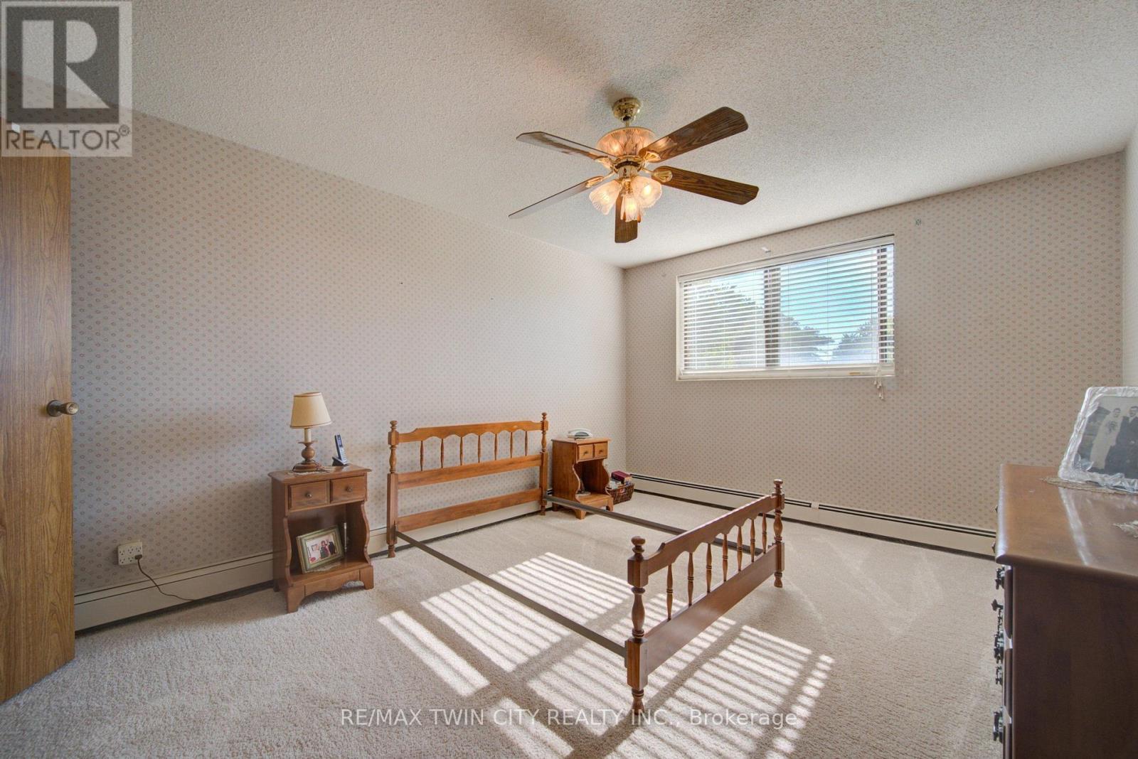 205 - 380 Champlain Boulevard Property Photo 23