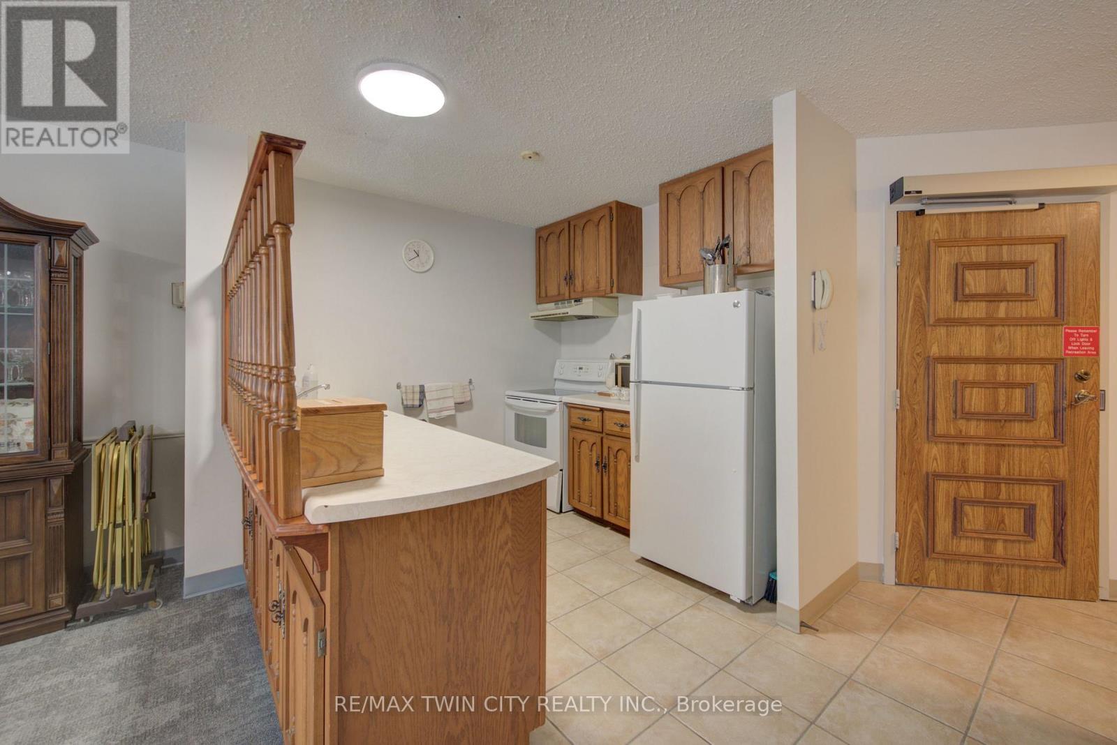 205 - 380 Champlain Boulevard Property Photo 29