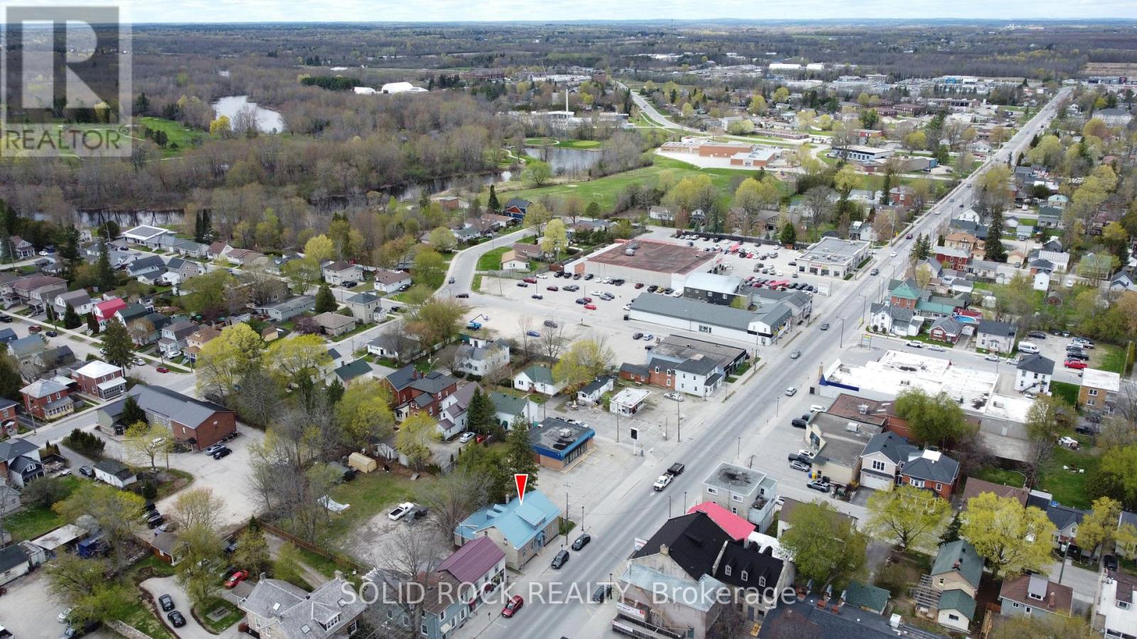 28 Wilson Street W Property Photo 23