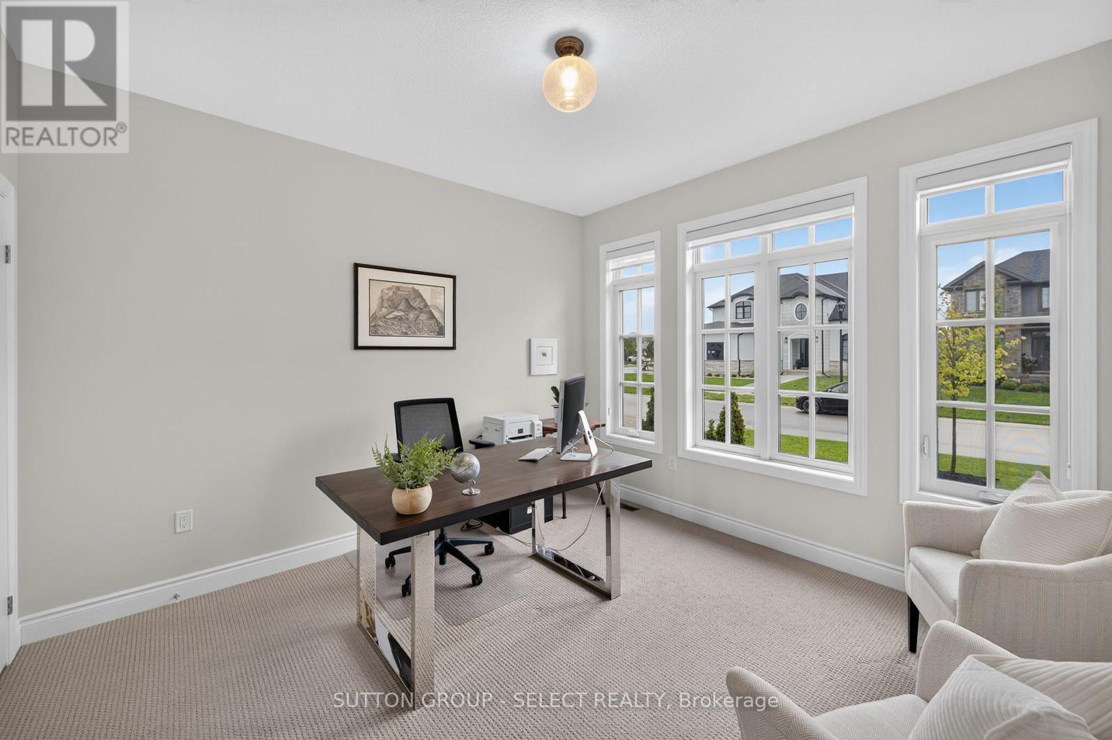 7 Violet Court Property Photo 3