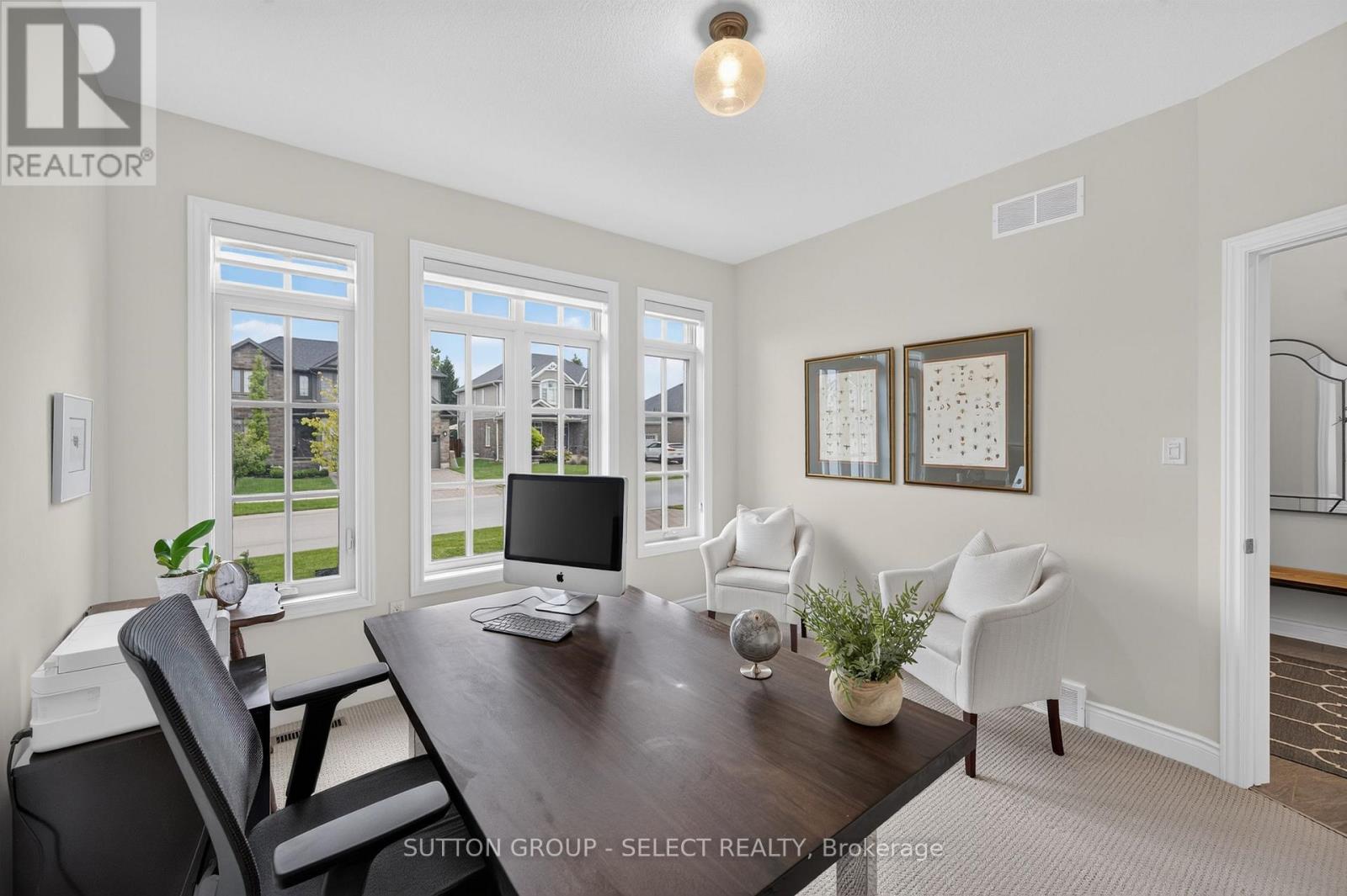 7 Violet Court Property Photo 4