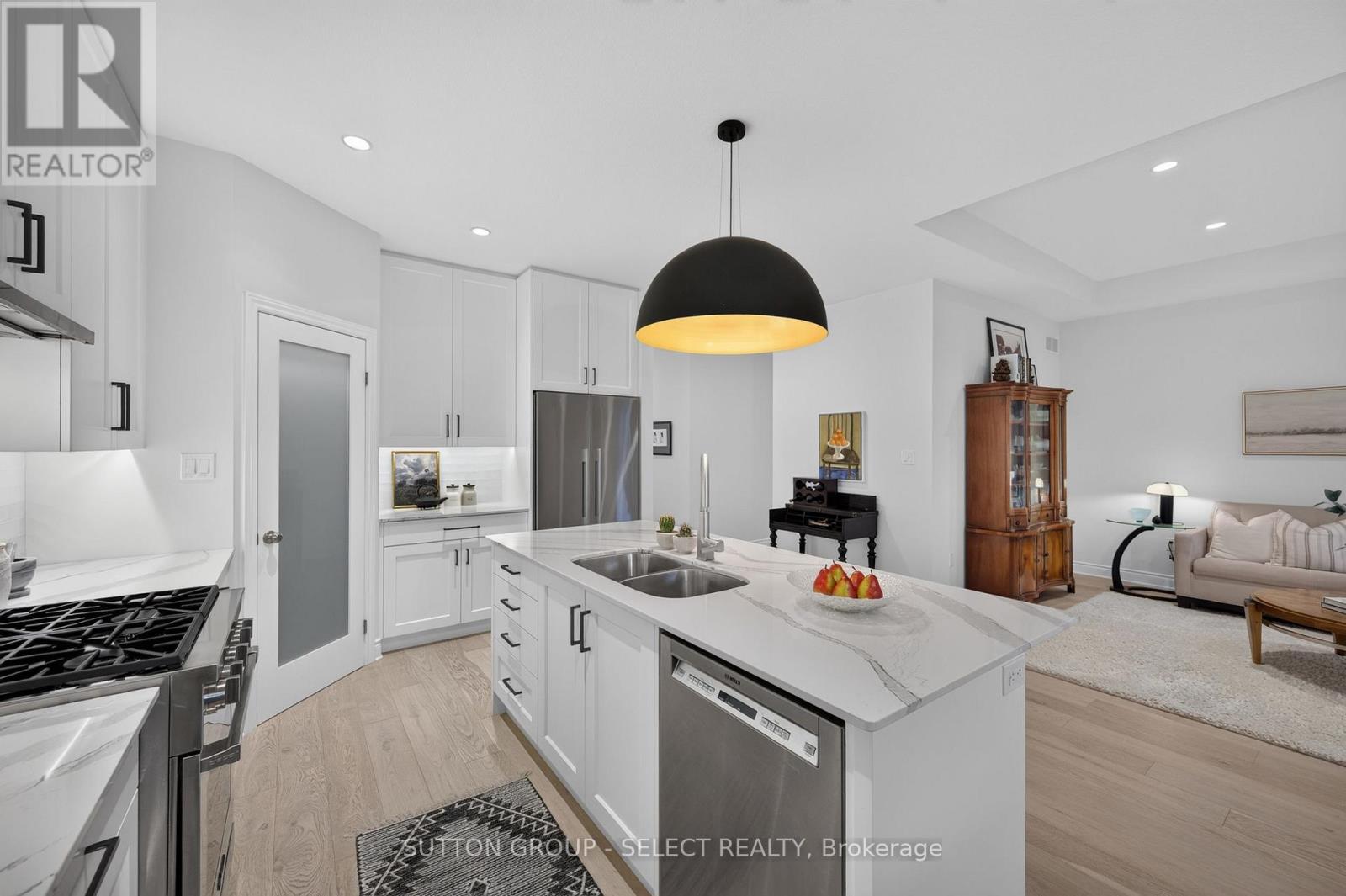7 Violet Court Property Photo 9