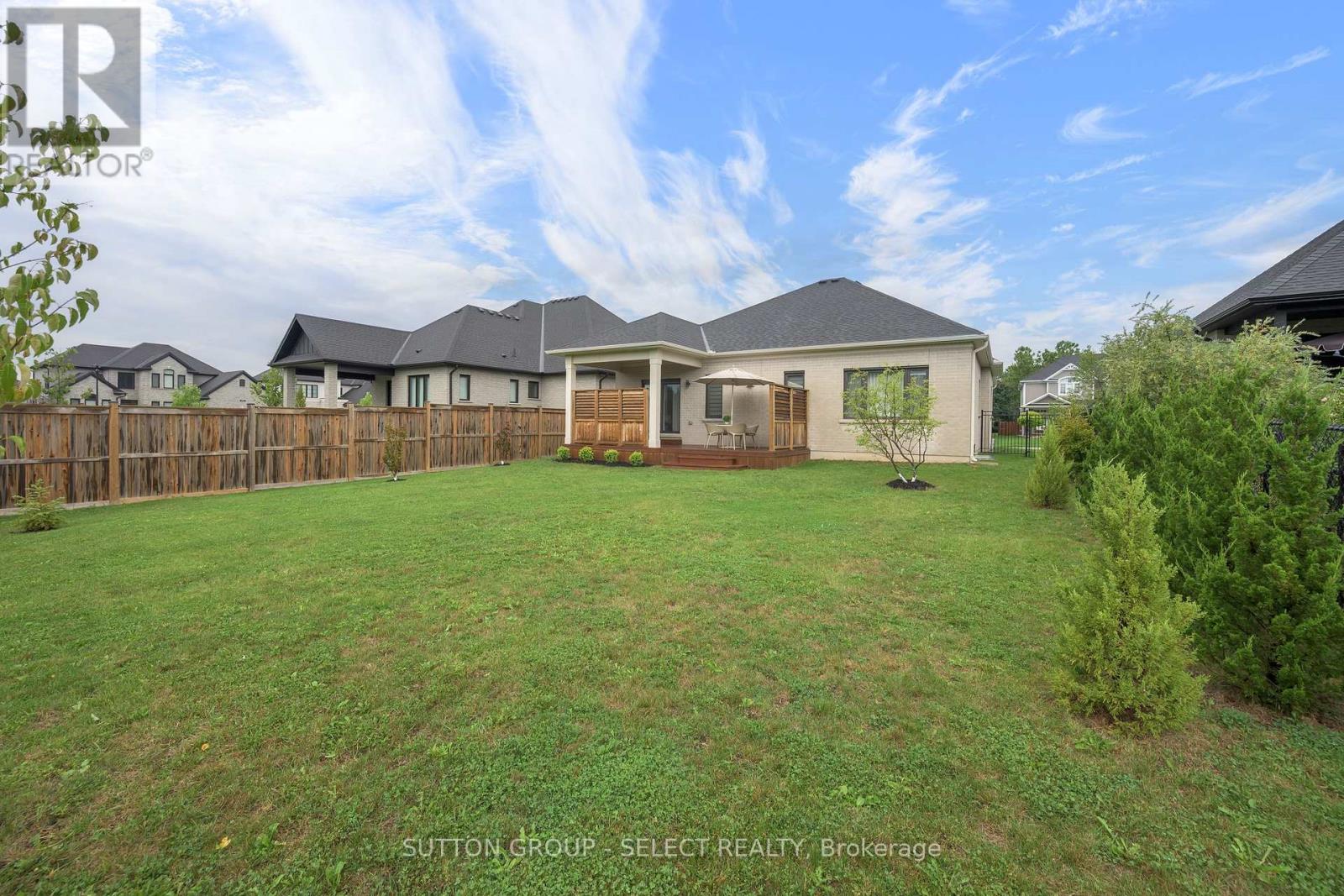 7 Violet Court Property Photo 31
