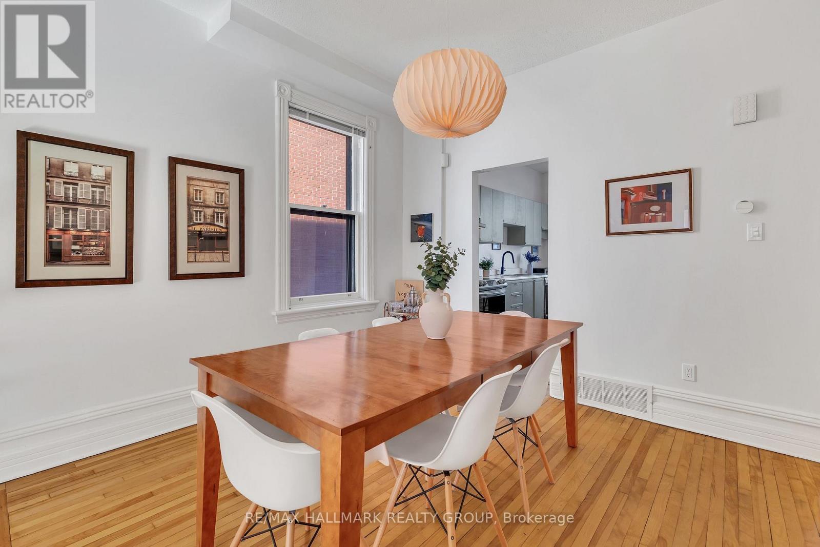 88 King Edward Avenue Property Photo 11