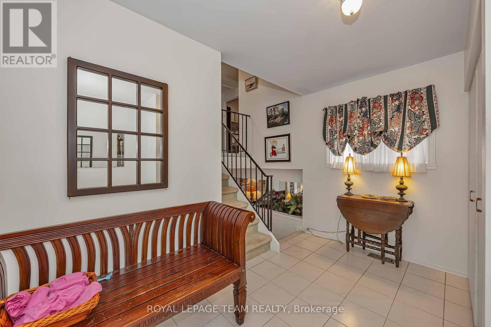 1174 Bonnie Crescent Property Photo 5
