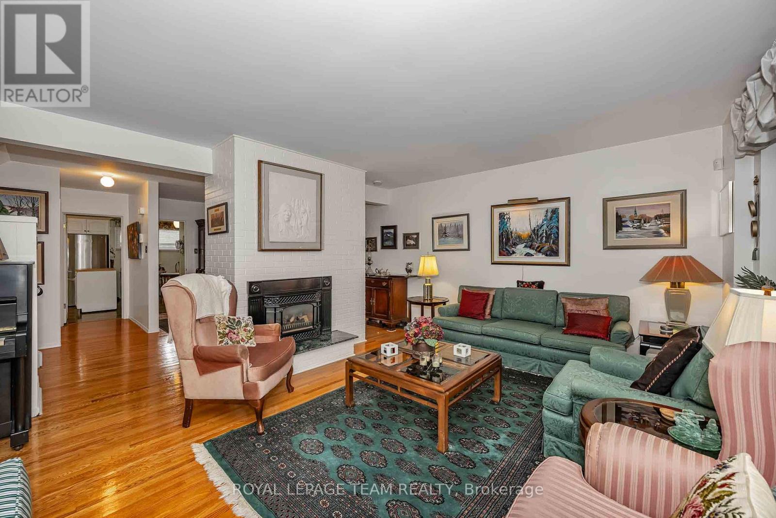 1174 Bonnie Crescent Property Photo 7