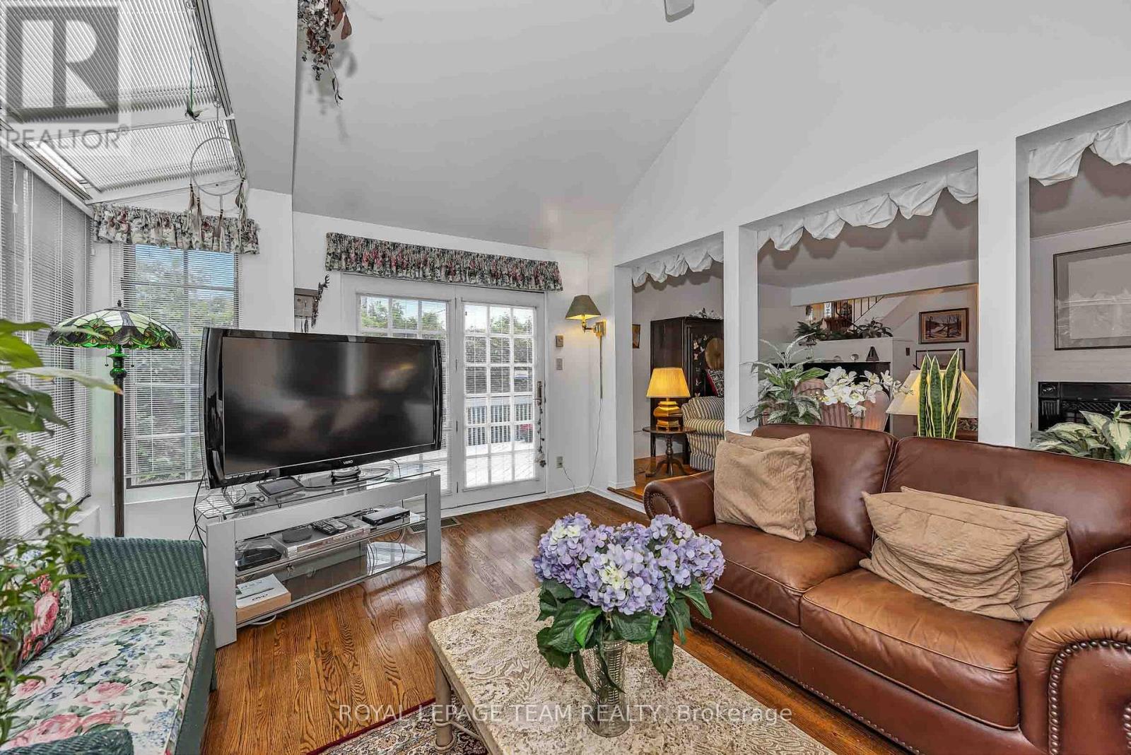 1174 Bonnie Crescent Property Photo 12