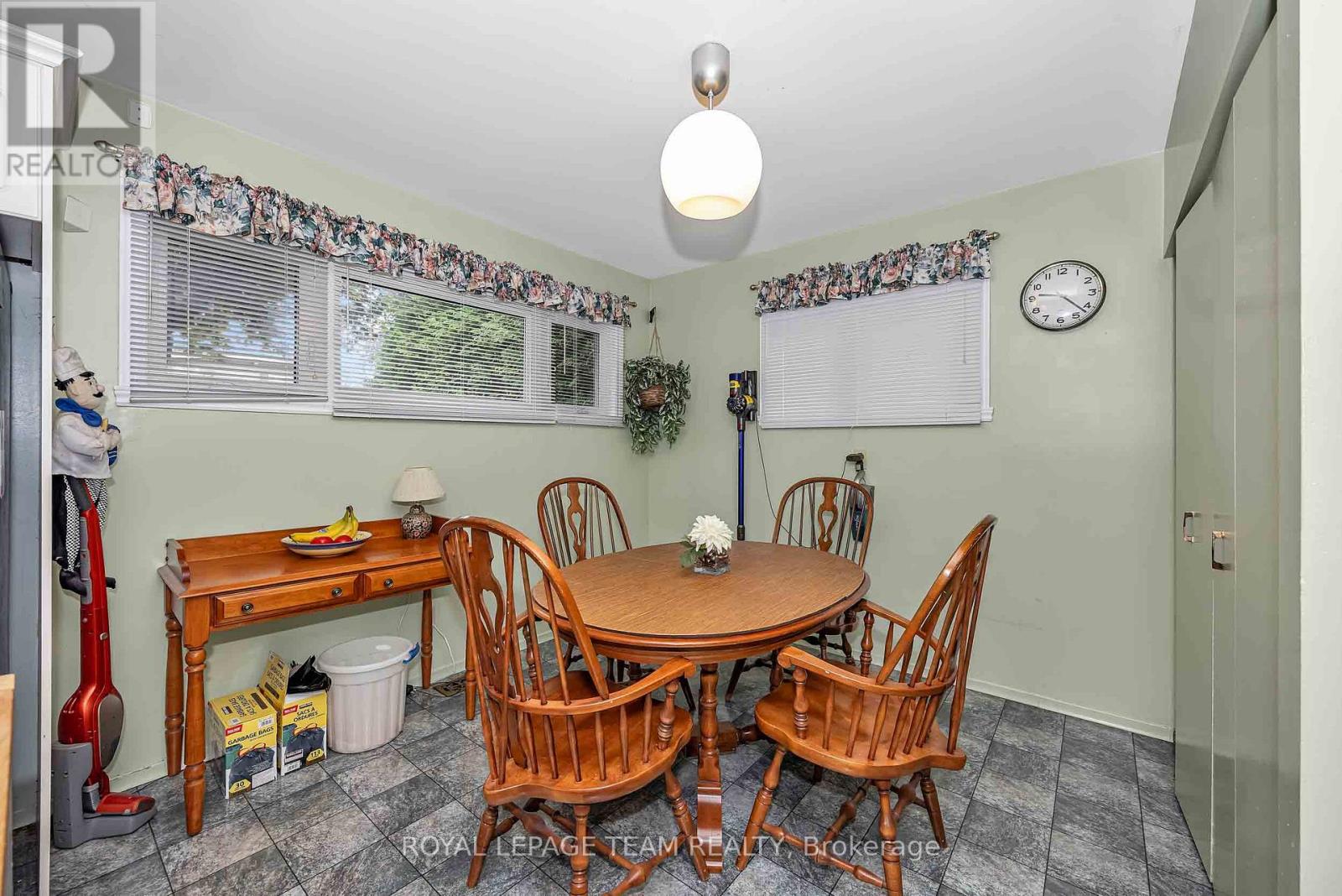 1174 Bonnie Crescent Property Photo 20