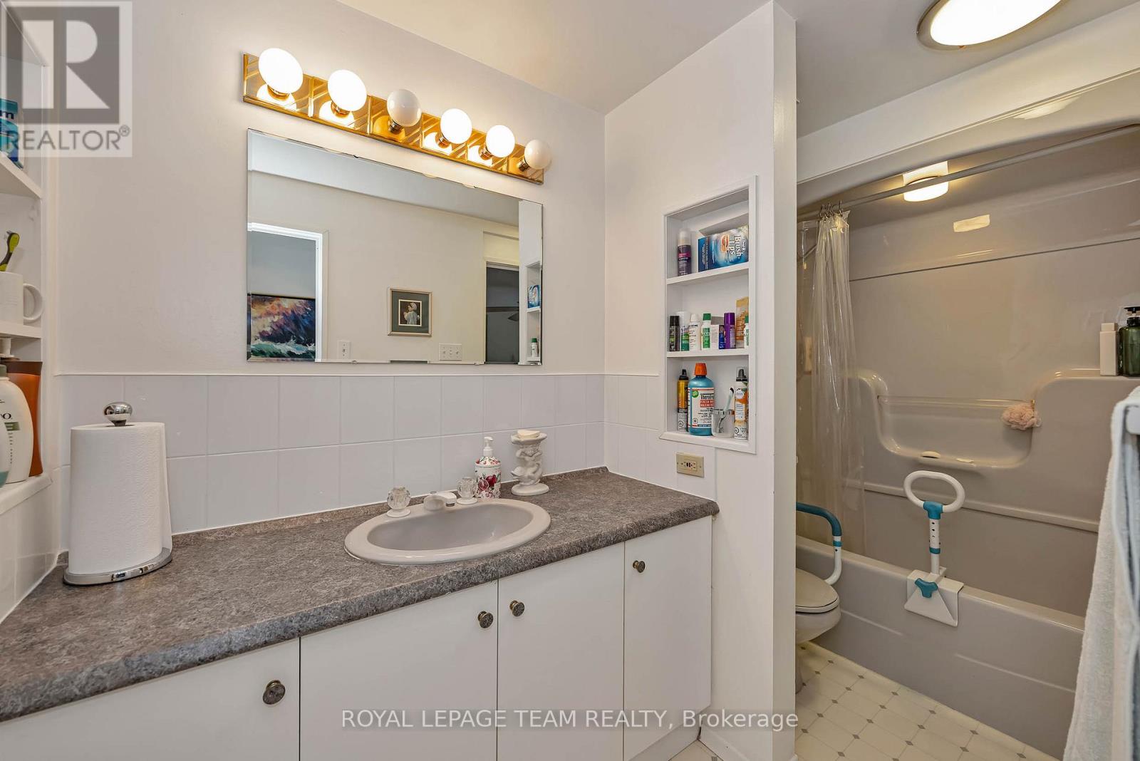 1174 Bonnie Crescent Property Photo 32