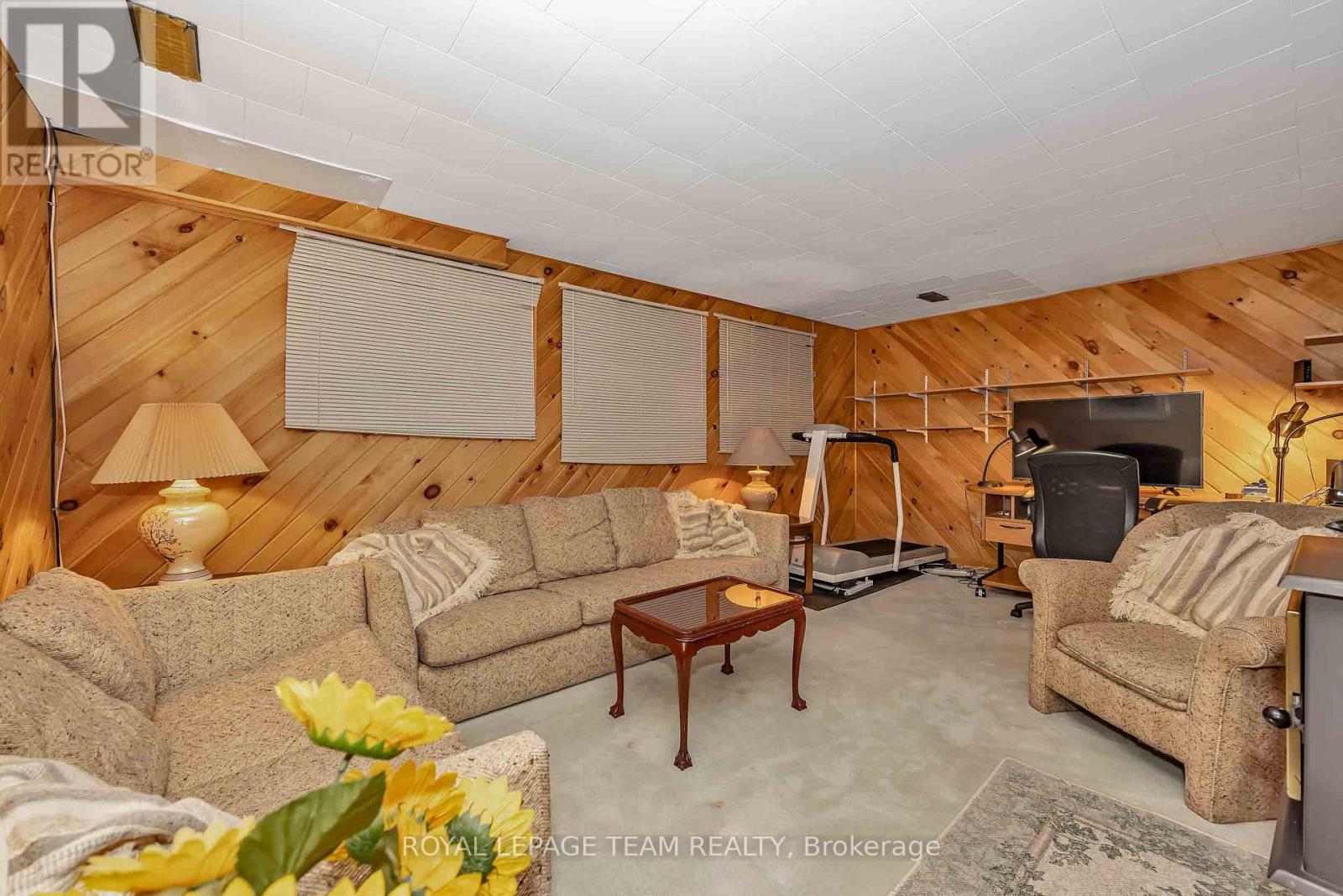 1174 Bonnie Crescent Property Photo 38