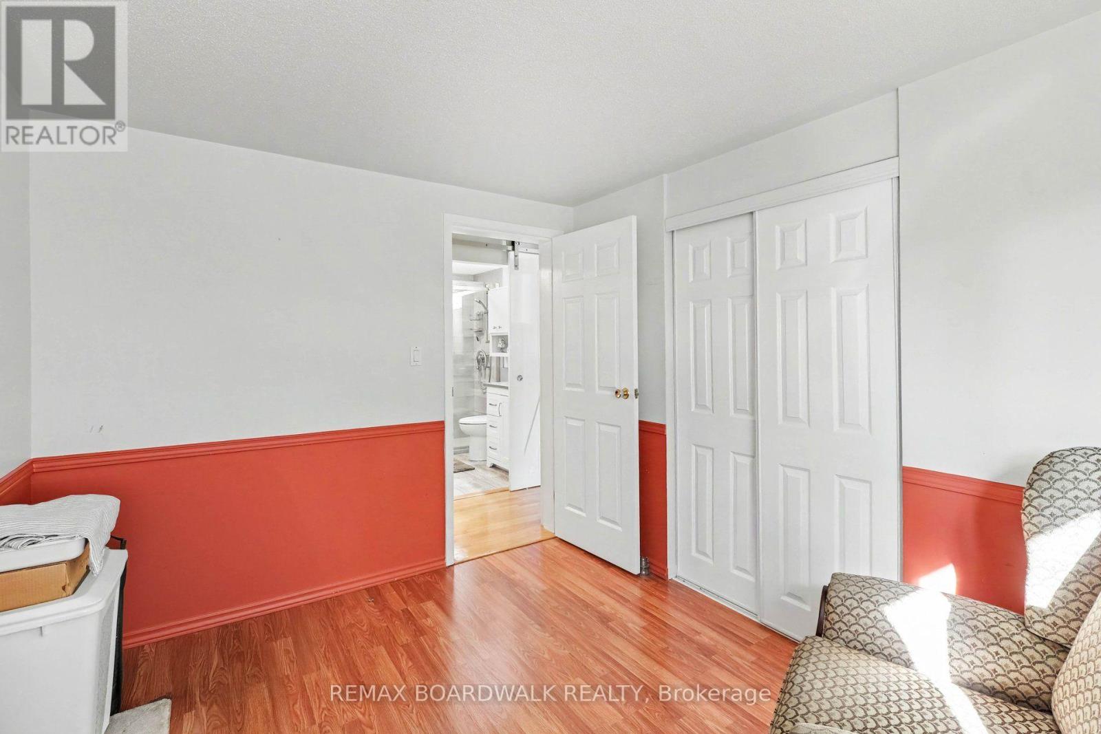 389 Hatfield Crescent Property Photo 20