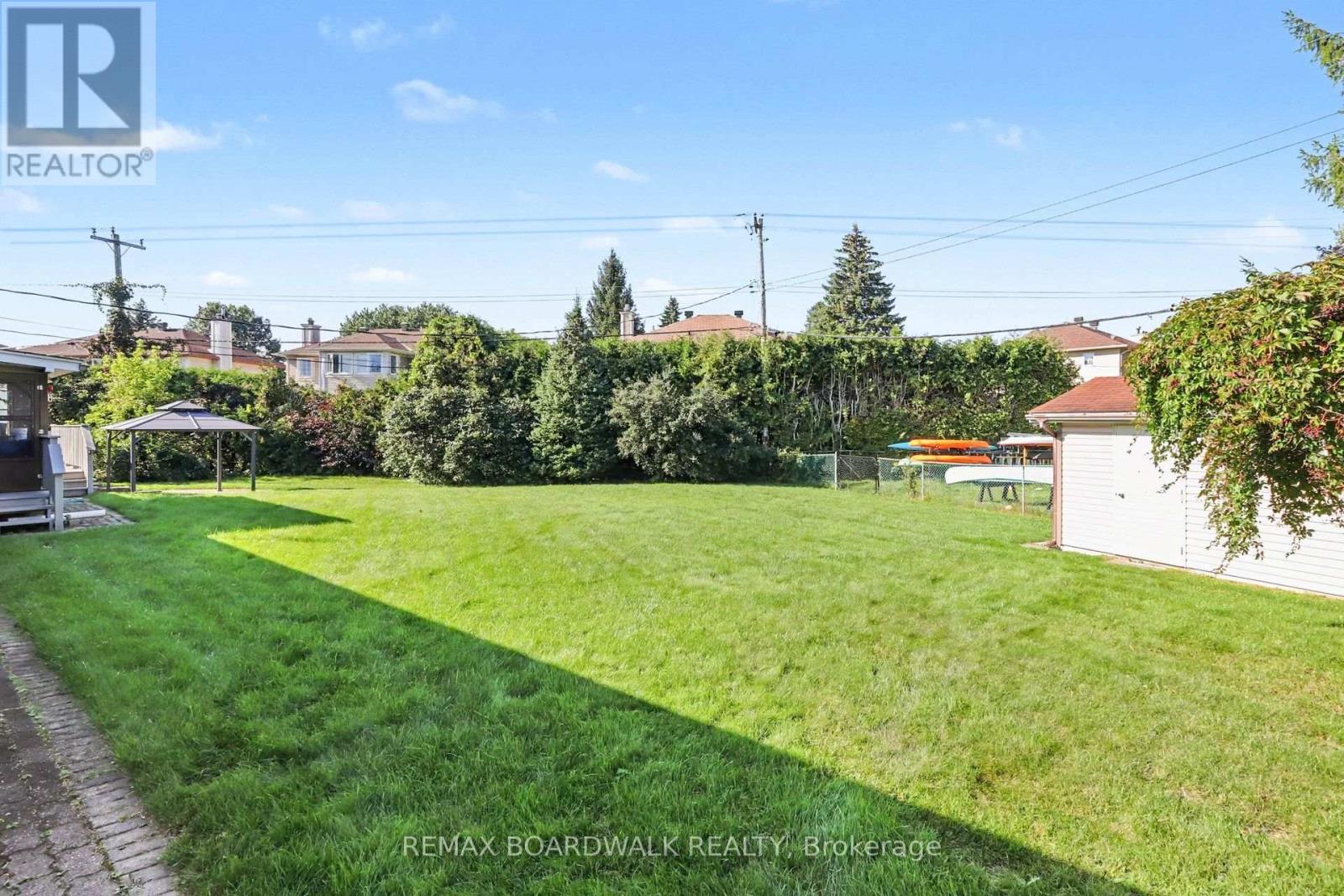 389 Hatfield Crescent Property Photo 43