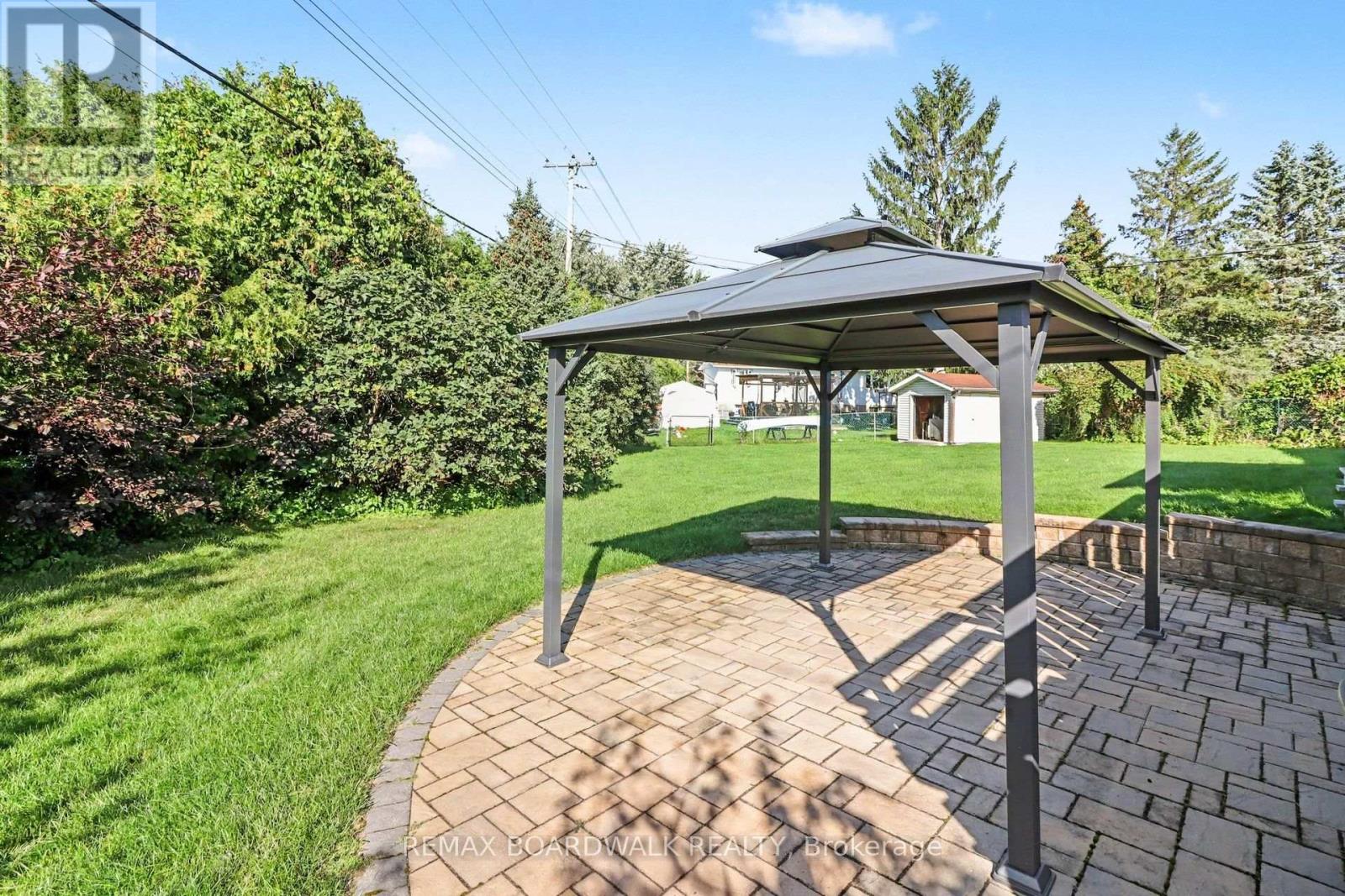 389 Hatfield Crescent Property Photo 45
