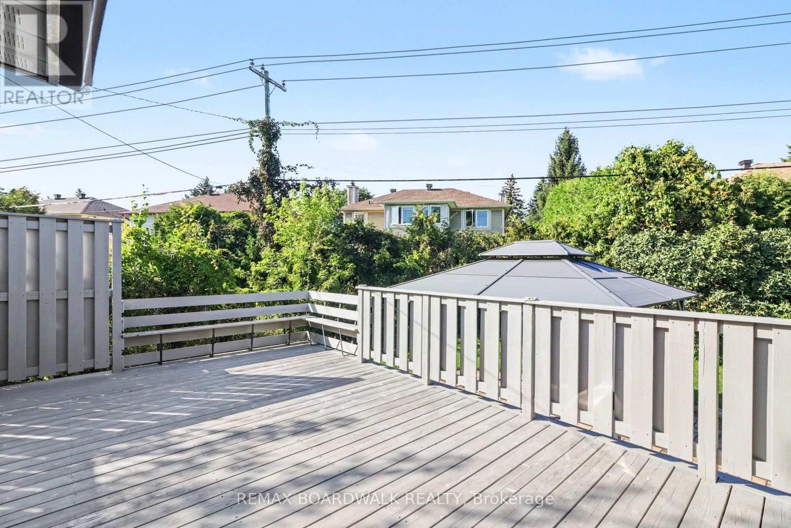 389 Hatfield Crescent Property Photo 48